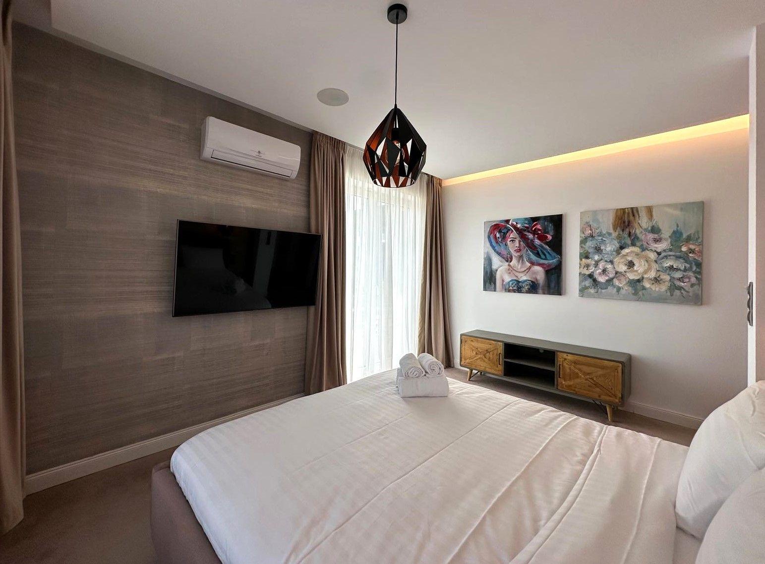 Inchiriem penthouse LUX 4 camere cu terasa de 122 mp zona Coresi - 24