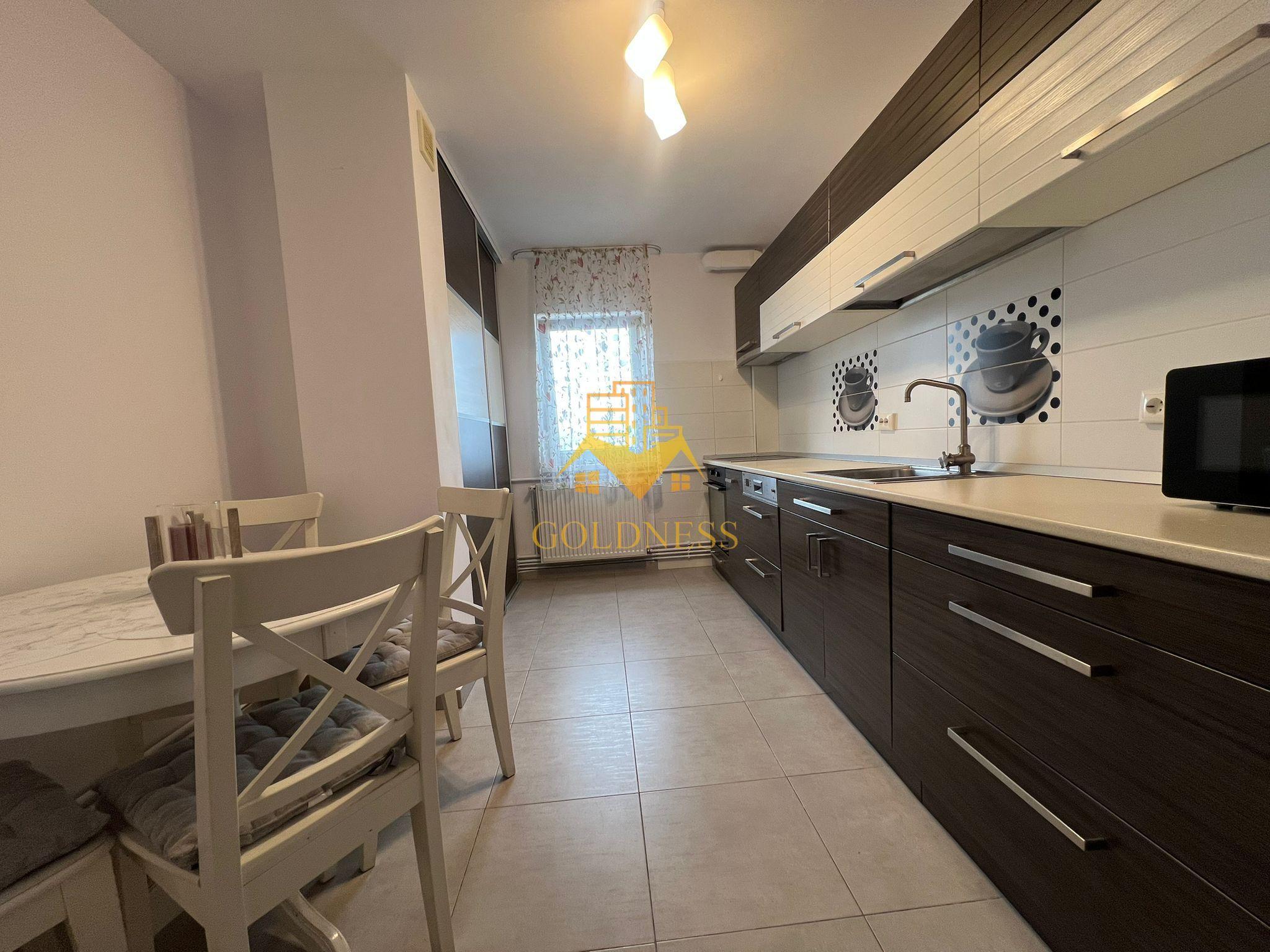 4 camere decomandate, Titulescu, Parcare, Gheorgheni, FSPAC,The Office - 1