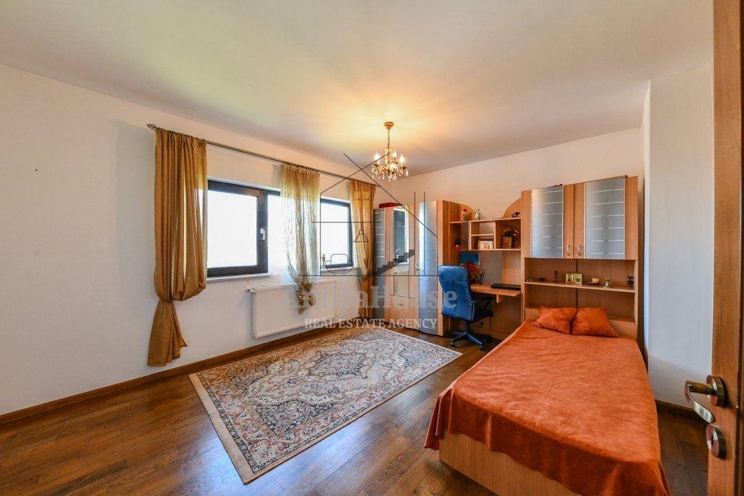 Casa individuala, 5 camere, garaj, teren 648 mp, panorama, cartierul Europa - 16