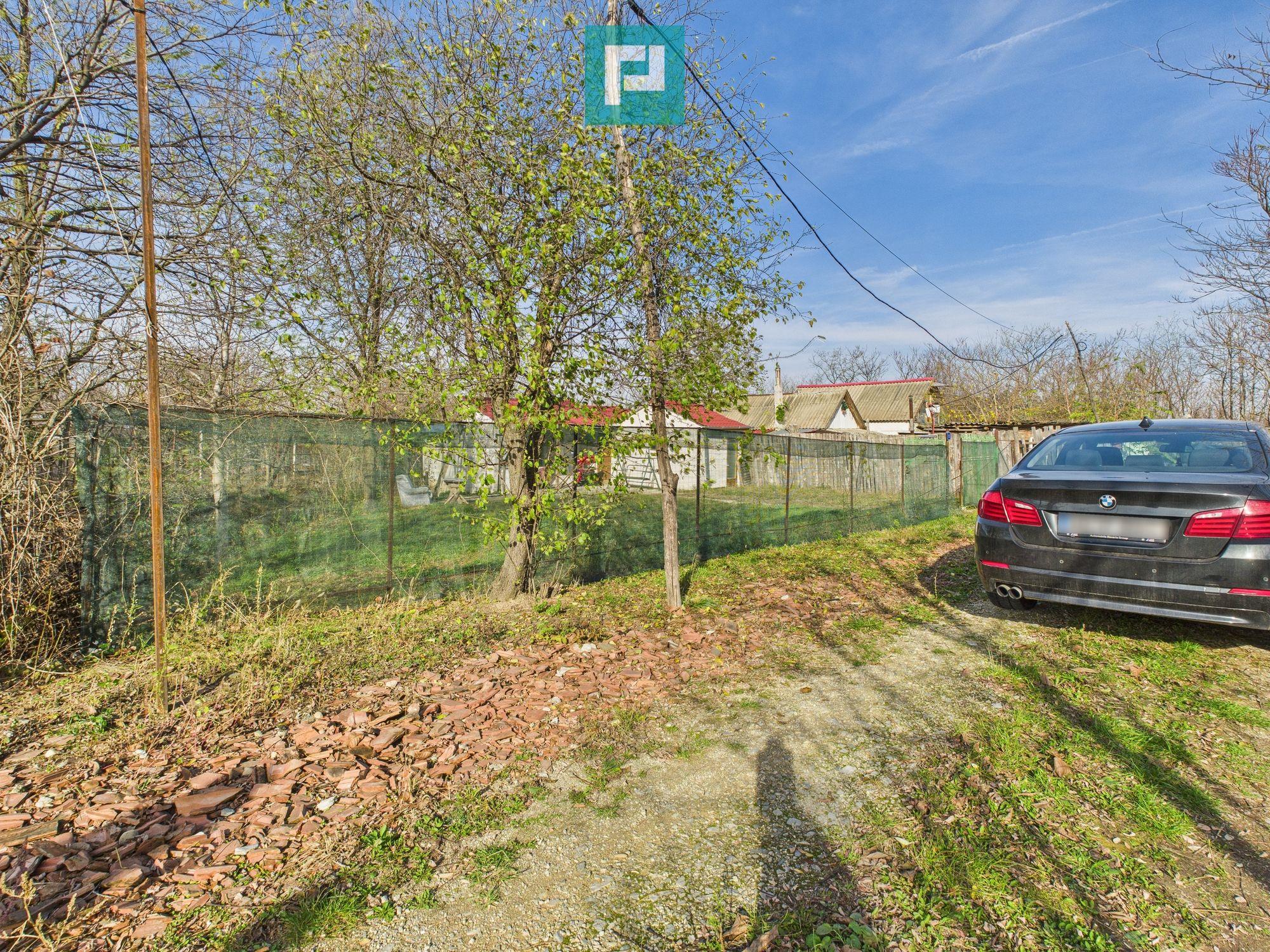 Casuță cu priveliște panoramică spre Cetatea Șiria - 22