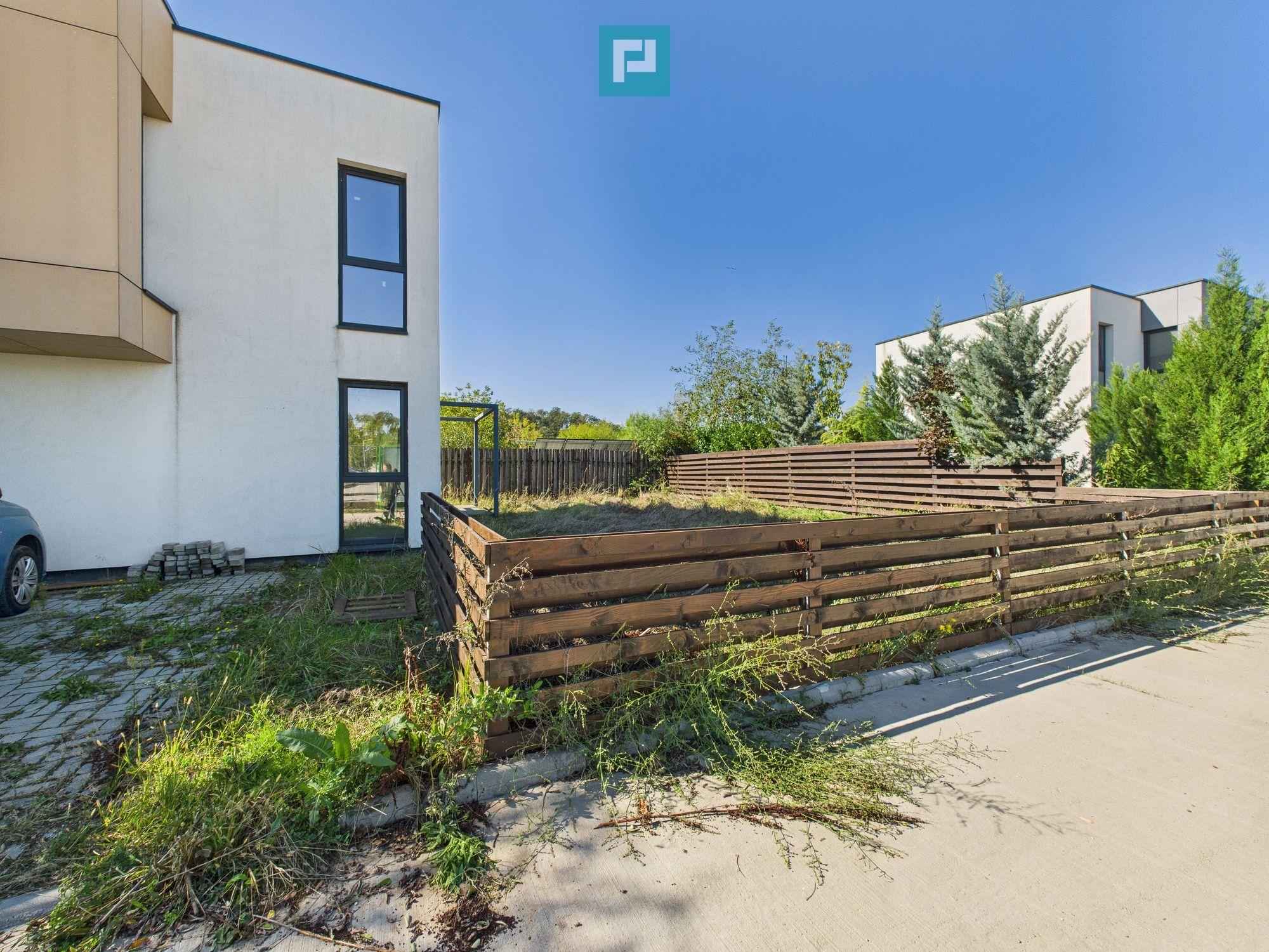 Casă modernă 3 dormitoare, curte generoasă și parcare dublă-CORBEANCA - 2