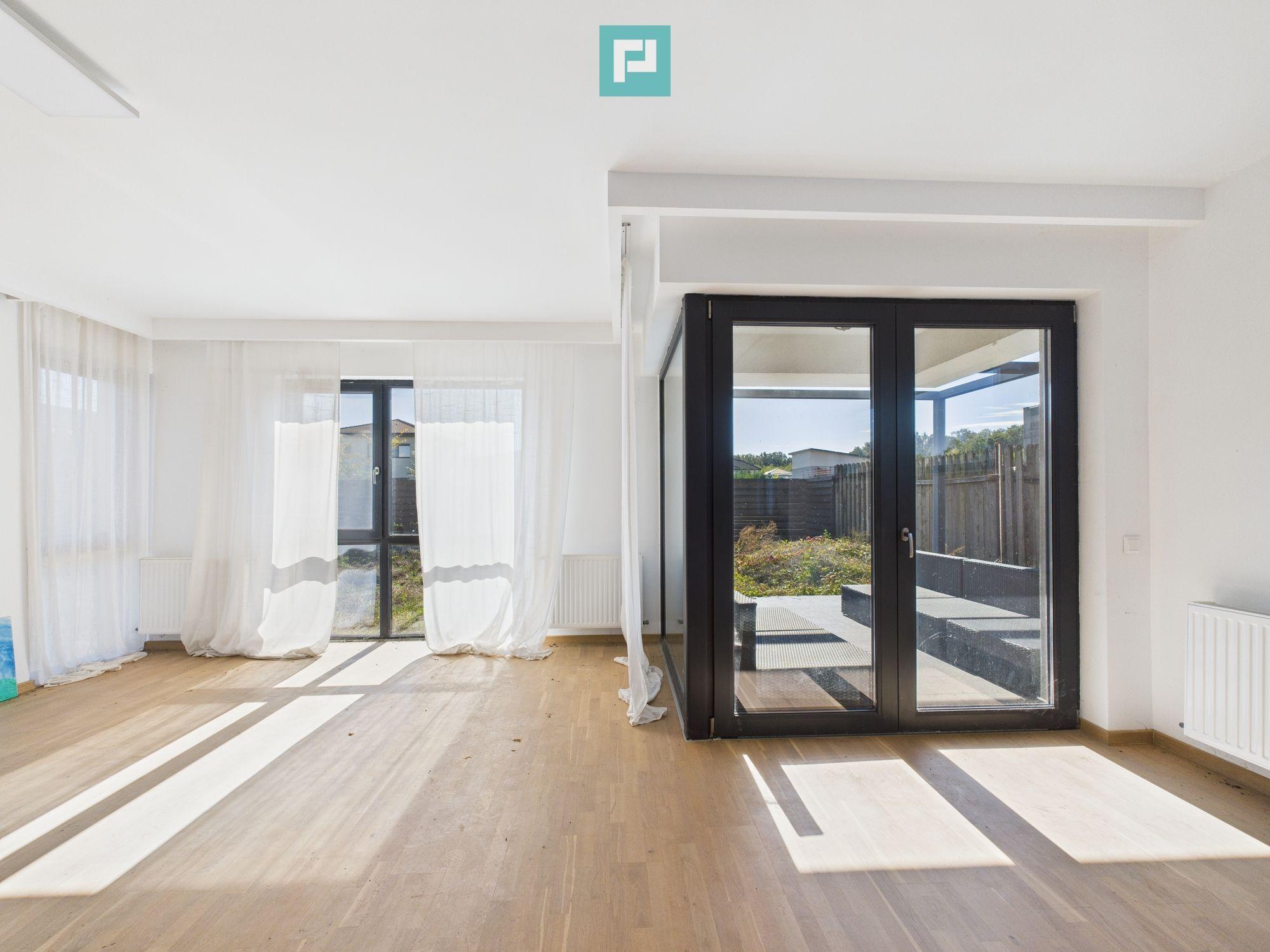 Casă modernă 3 dormitoare, curte generoasă și parcare dublă-CORBEANCA - 9