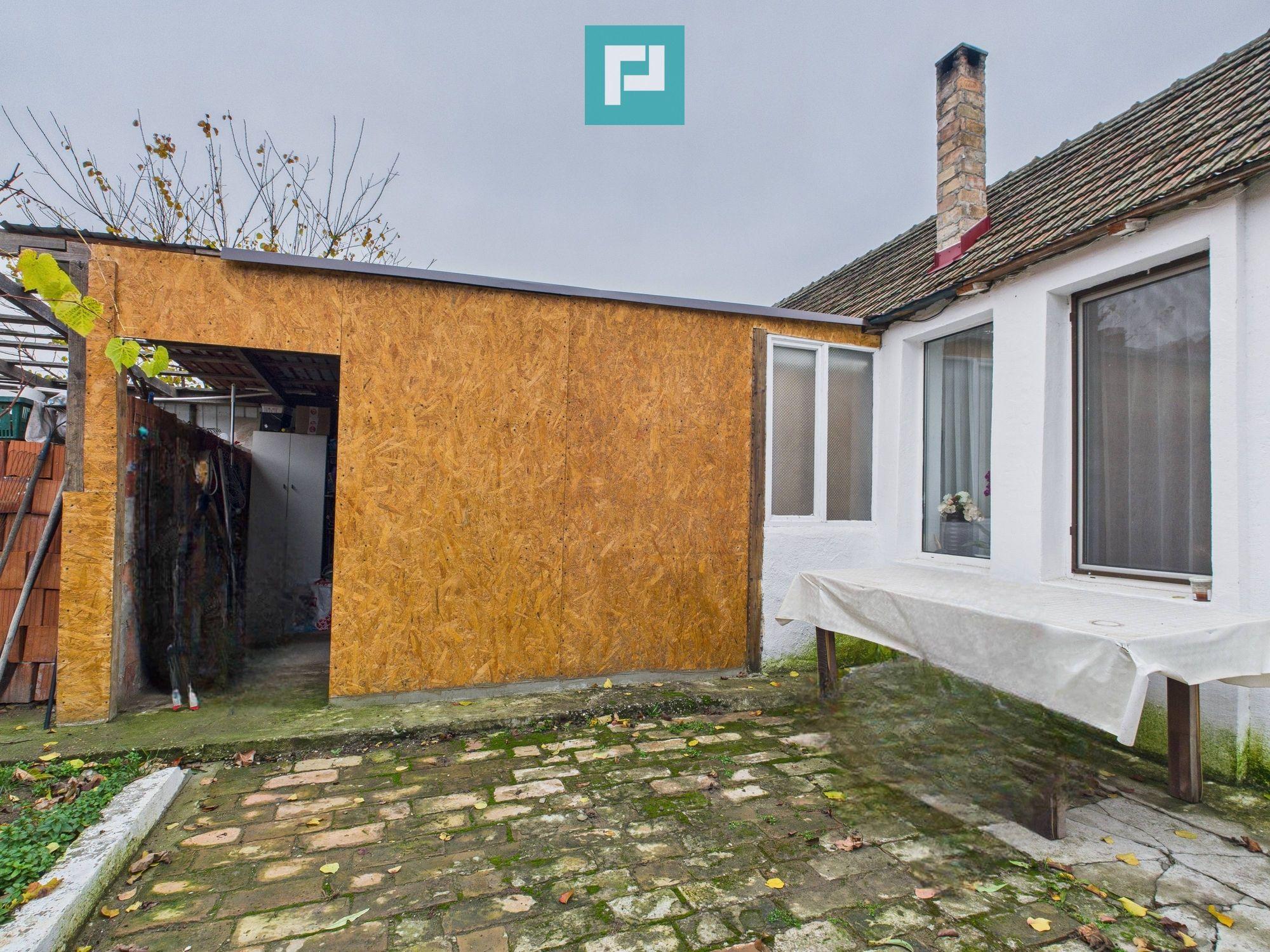 Casă complet renovată, teren 300mp, în Orțișoara - 20