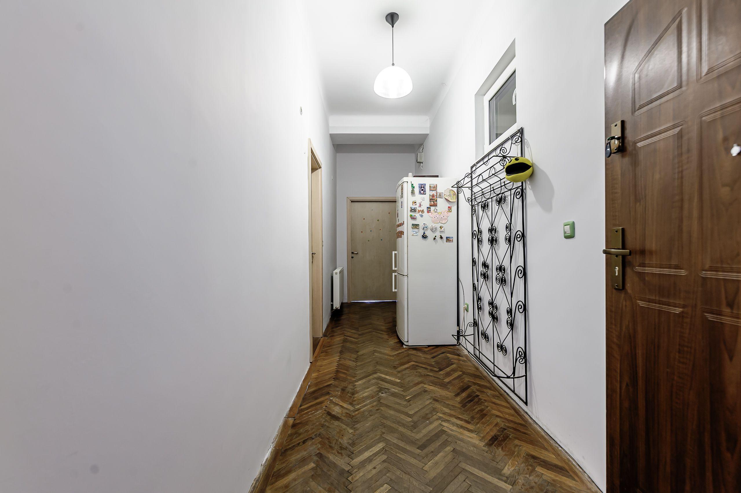Apartament în Piața Catedralei, 93 mp utili. - 6