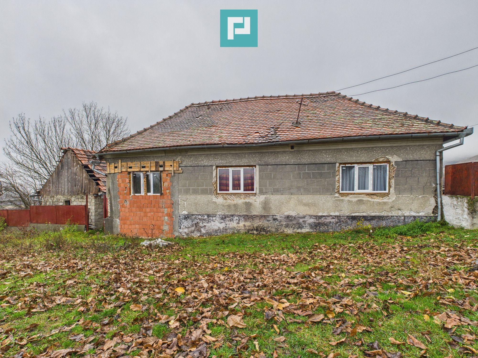 Casă cu 3 camere în localitatea Berindia, Arad - 13