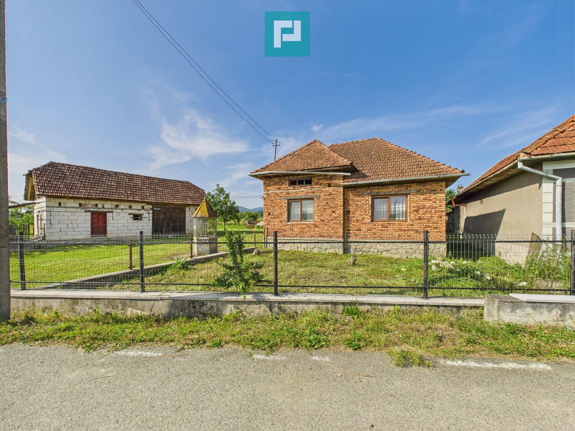 Casă cu teren de 4707 mp în Hălmăgel, județul Arad - 21