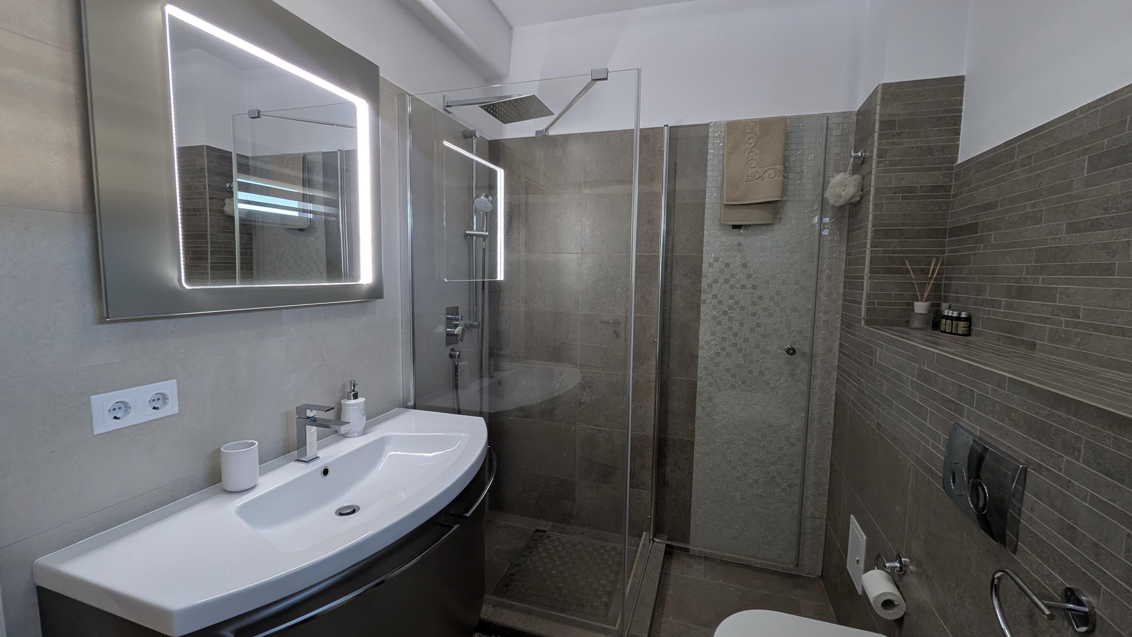 Casa P+E+M cu 5 camere, 236 mp utili, zona Padurea Dumbrava - 13