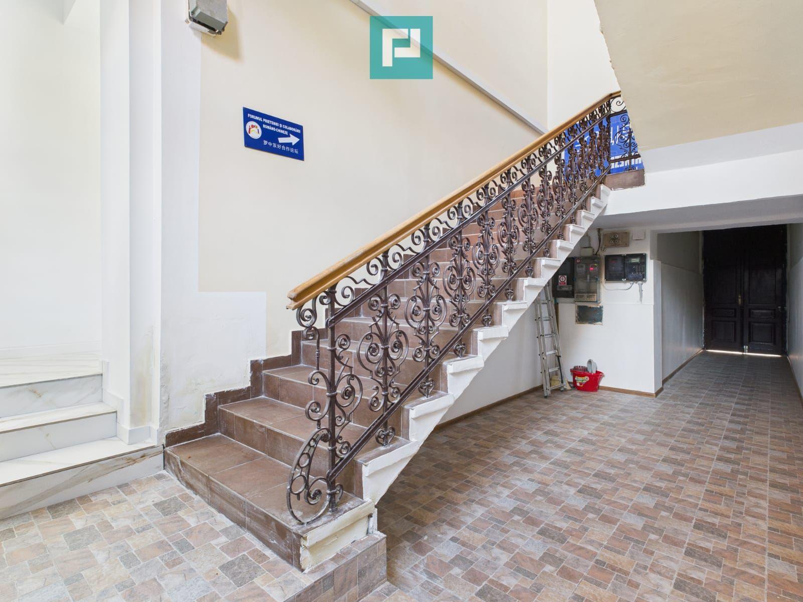 Proprietate de prestigiu în centrul Aradului - 13