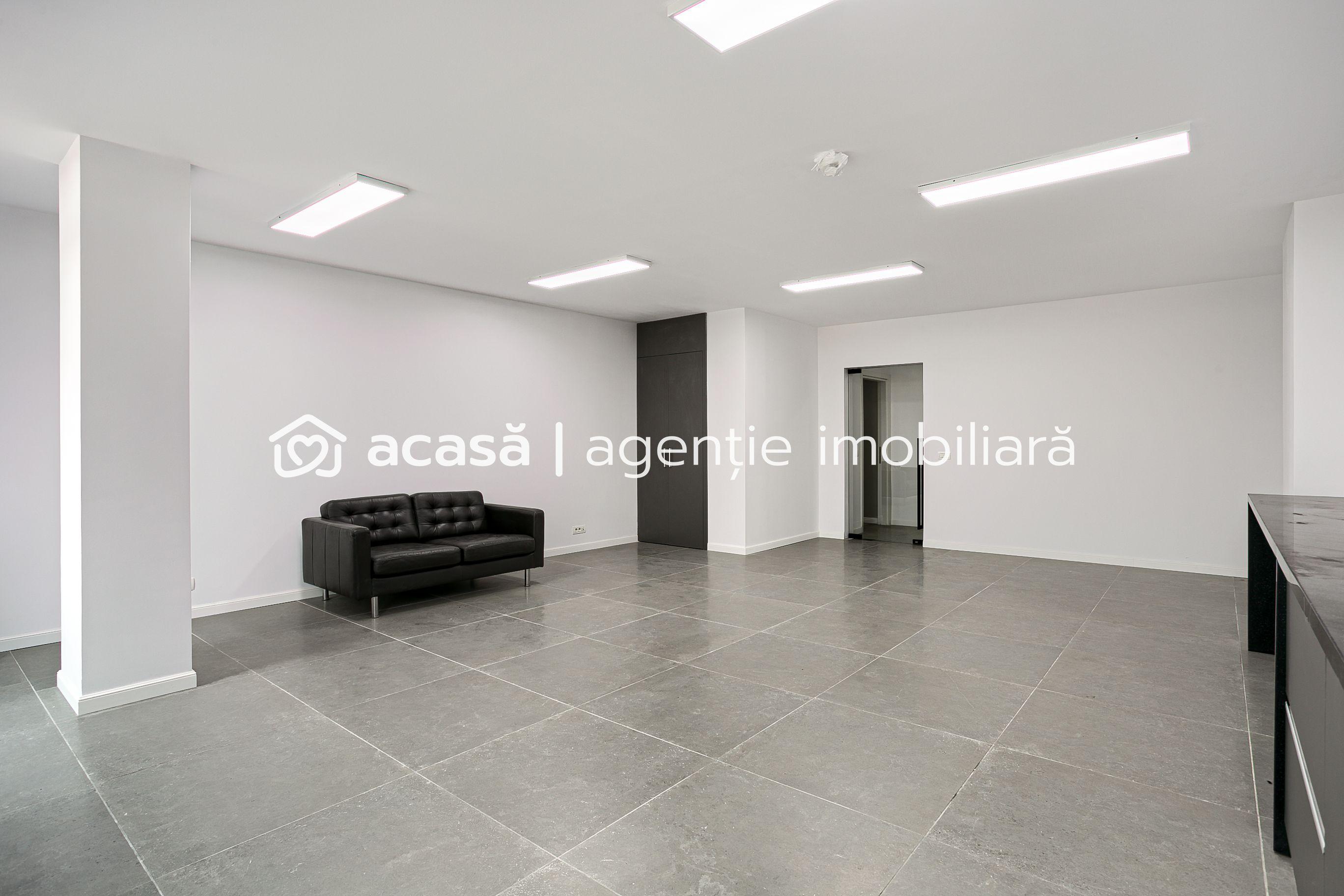 De închiriat Birou de Lux, Zona Centrlă, la Preț Promoțional - 4