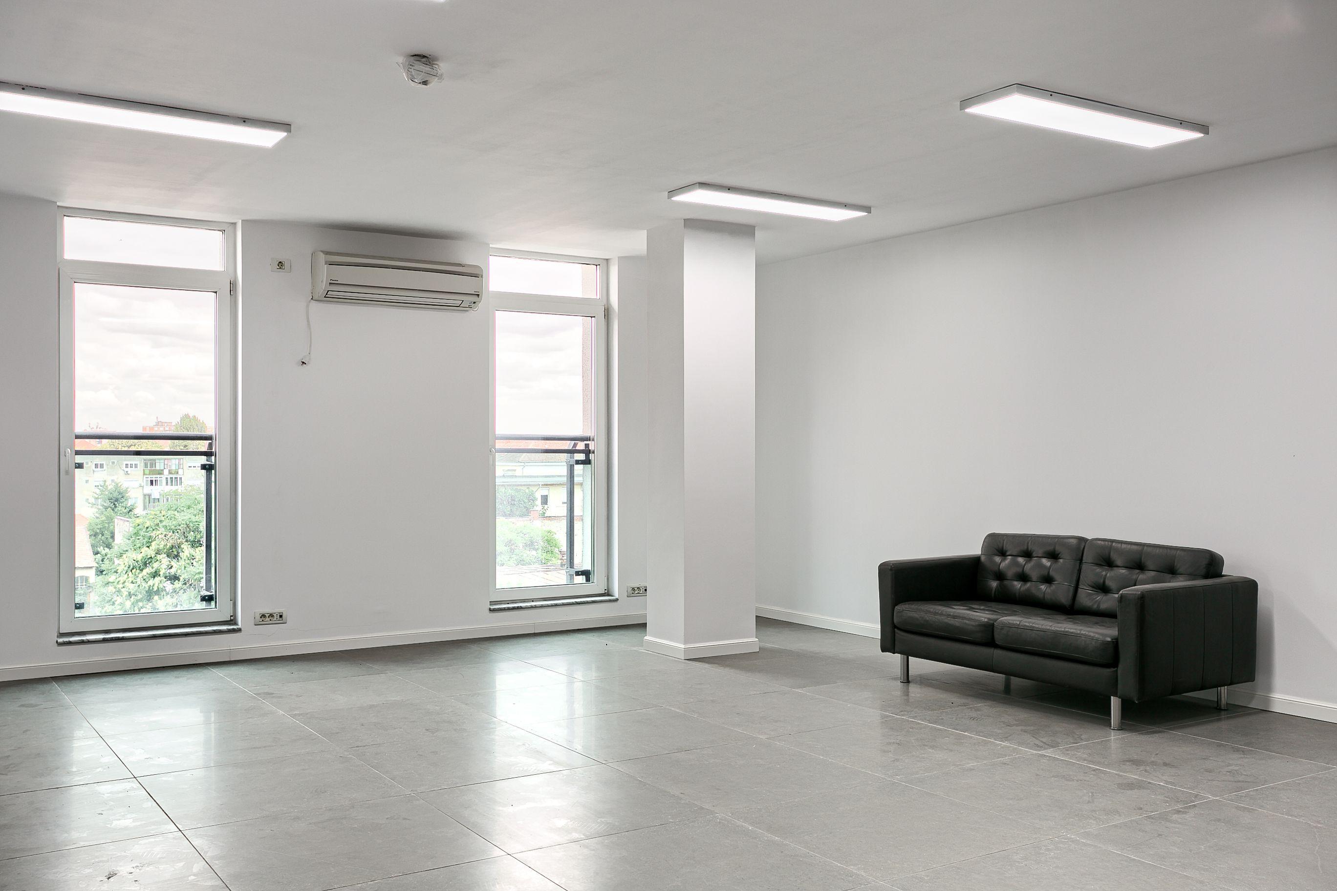 Birou premium de 57 mp de închiriat – Arad Plaza, ultracentral - 3