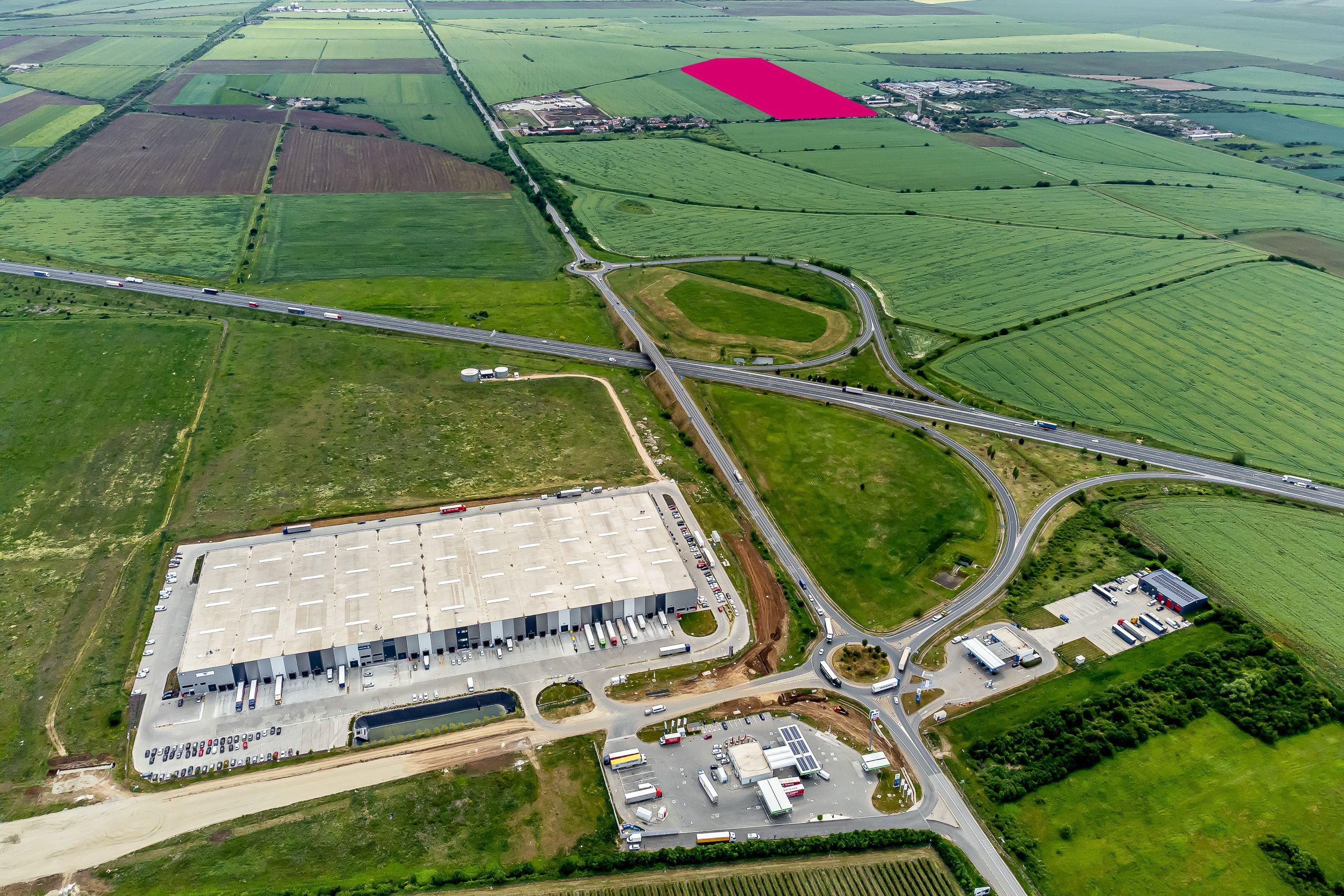 Teren cu PUZ ideal pentru parc logistic și de servicii - 3