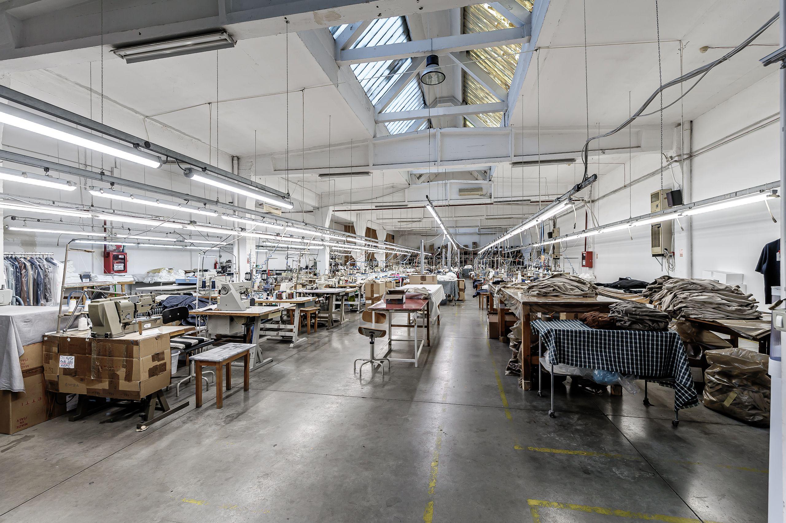 Hală industrială în suprafață de 675 mp - 1