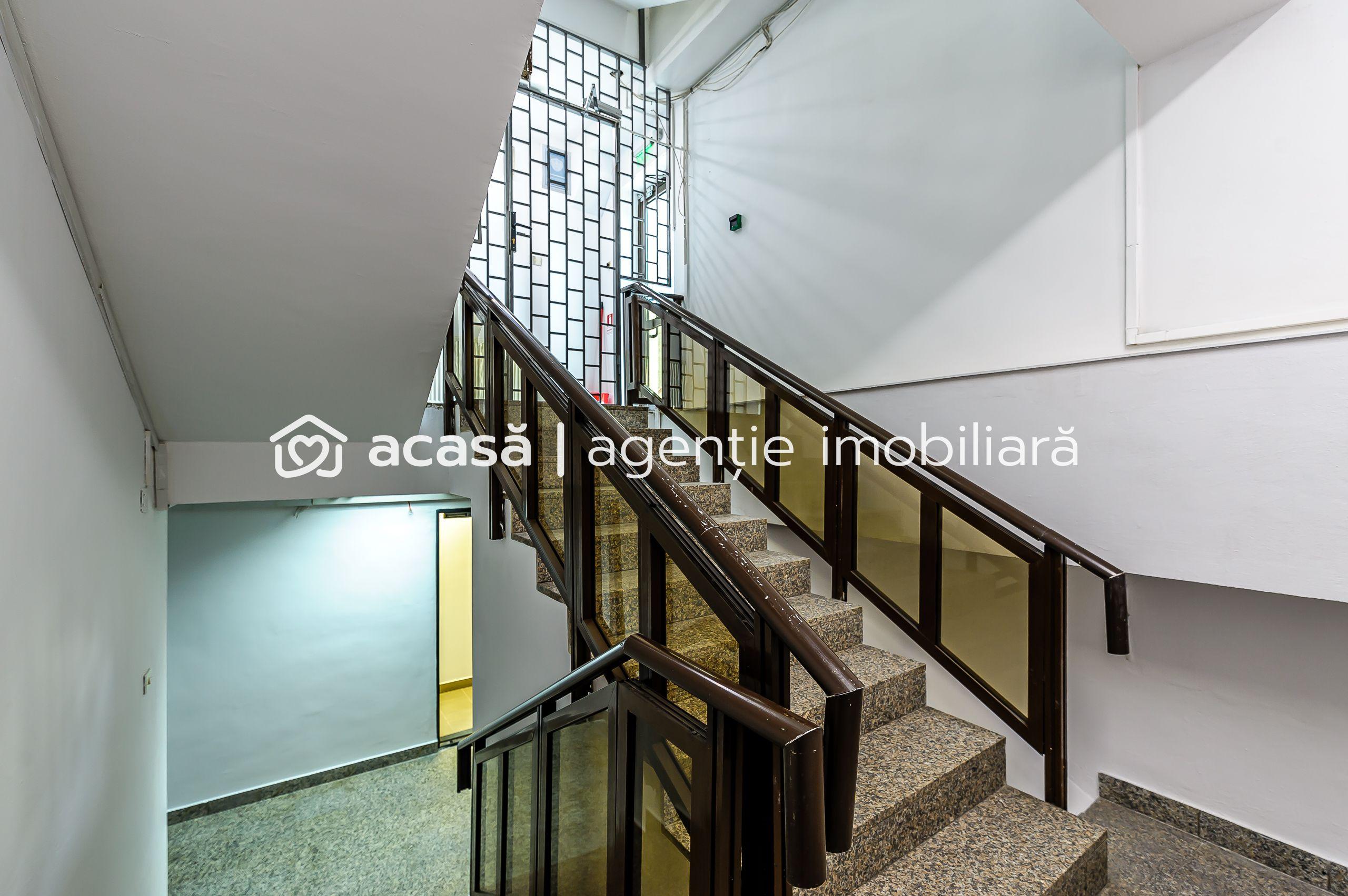 Spațiu de închiriat central - 8