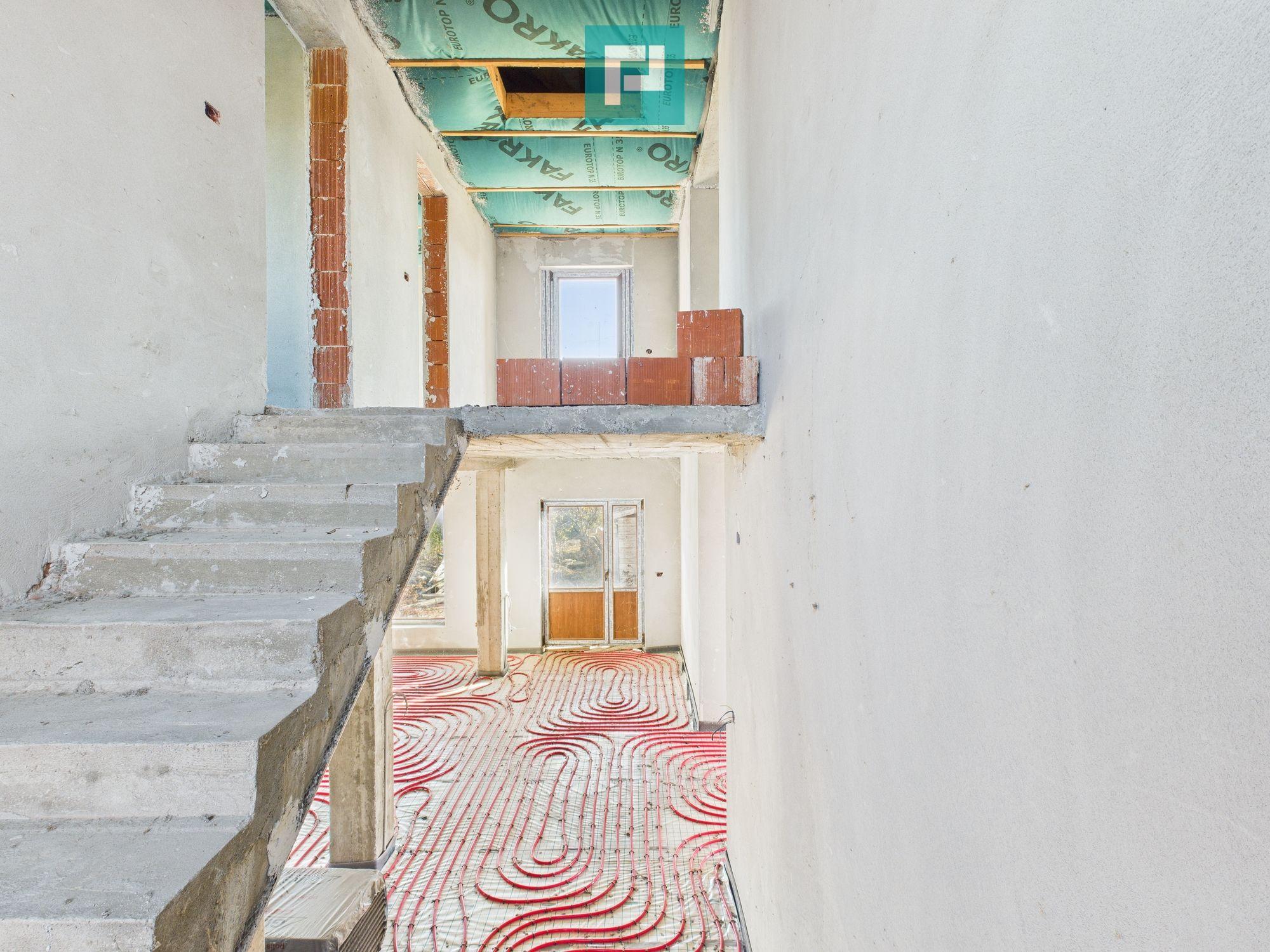 Proprietate impresionantă în Nădab - 25