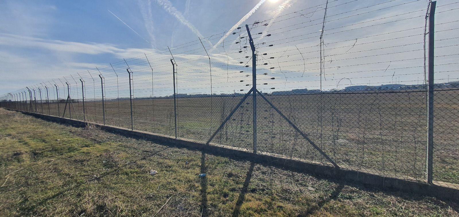 Teren de vanzare Aeroport Otopeni 1800 mp | Cargo | Pista 2 - 1