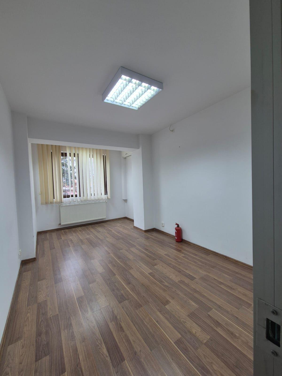 Birou | Office | Mihalache | 1 Mai | Grivitei | Nemobilat - 4