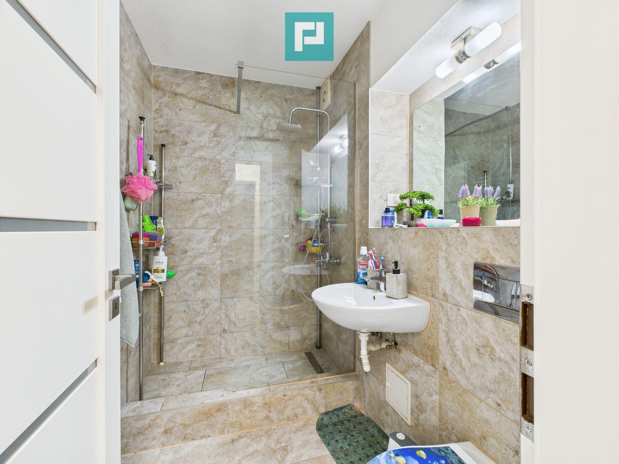 Apartament plus garaj podgoria - 9