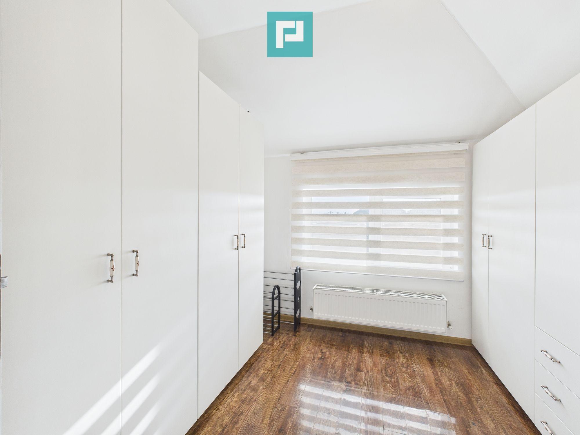 Apartament două camere strada Oituz - 6