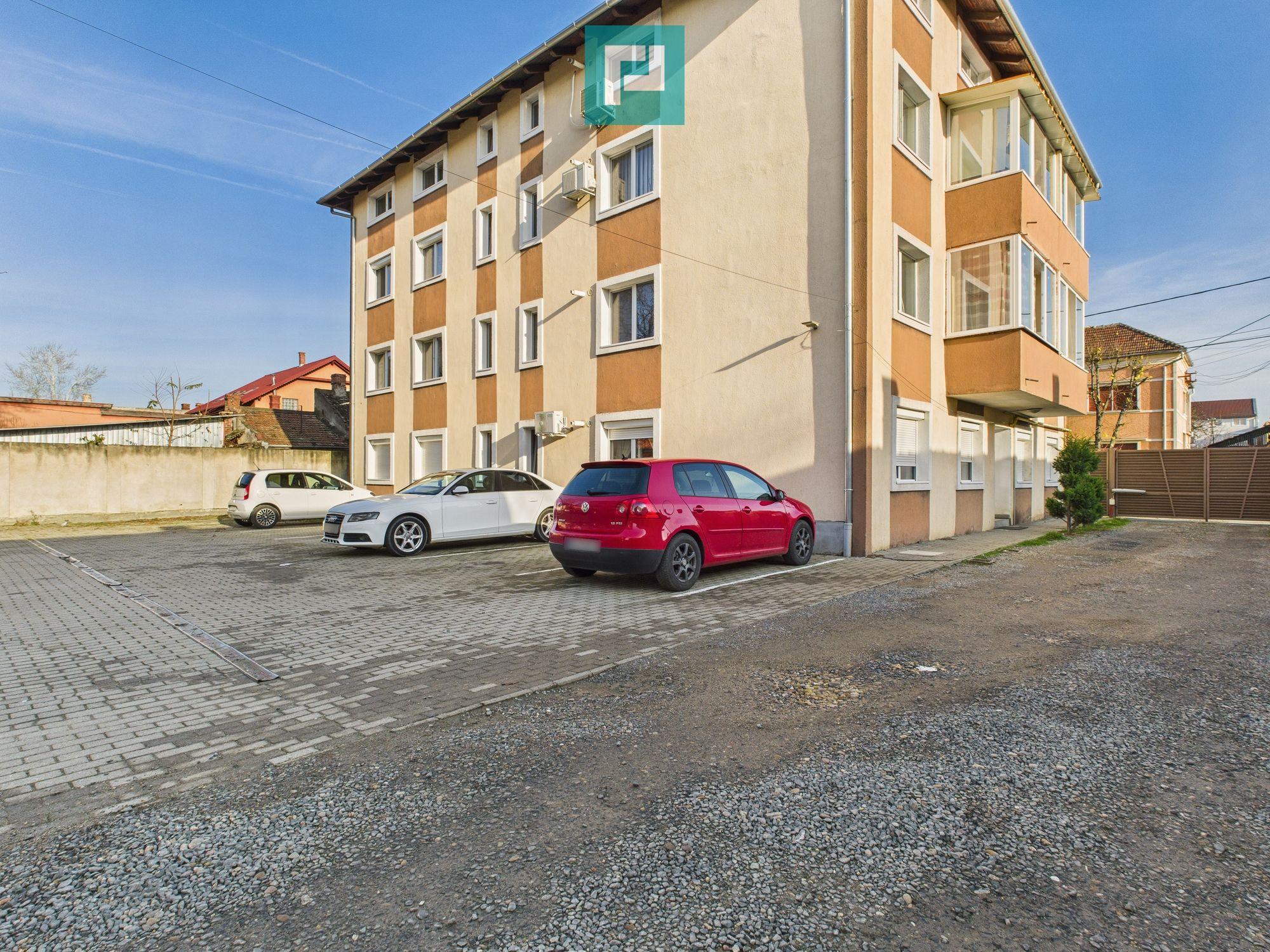 Apartament două camere strada Oituz - 10