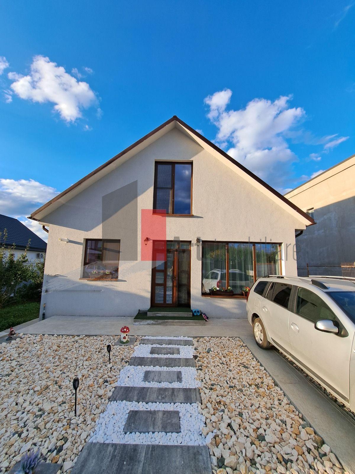 Casa individuala Valu lu Traian - teren 1000 mp - 2