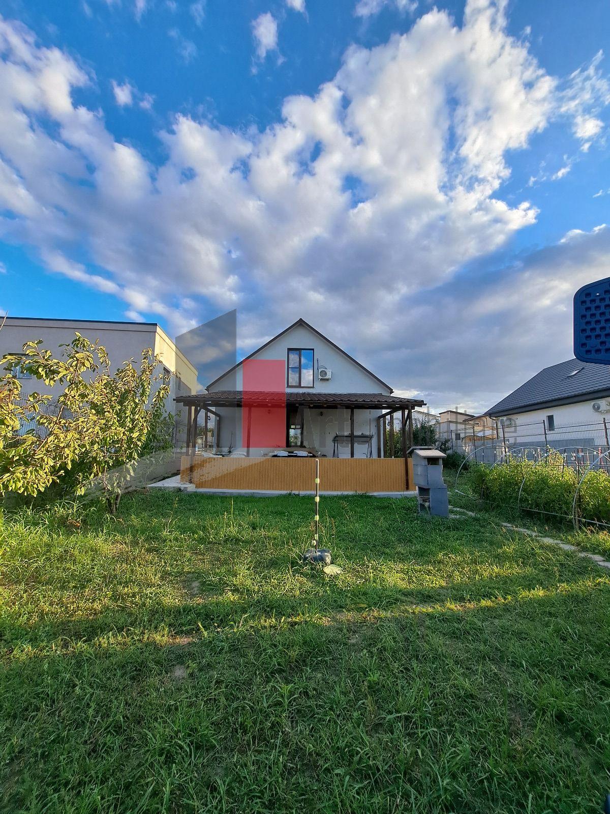 Casa individuala Valu lu Traian - teren 1000 mp - 1