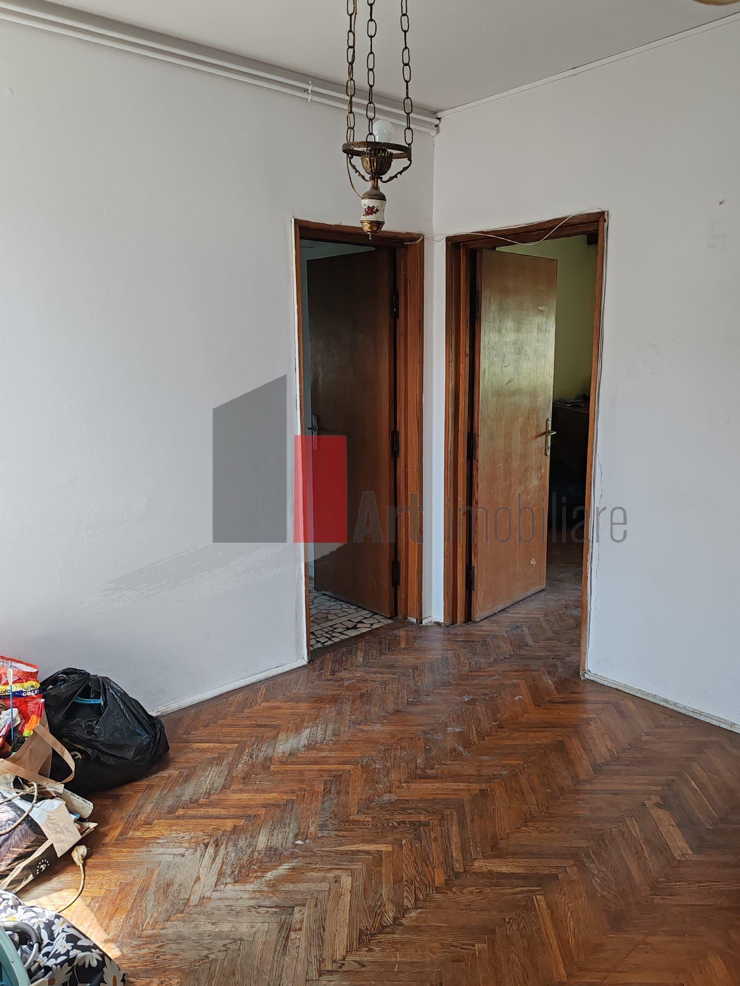 Apartament 3 camere + camera supliemntara, garaj si boxa Cotroceni - 9