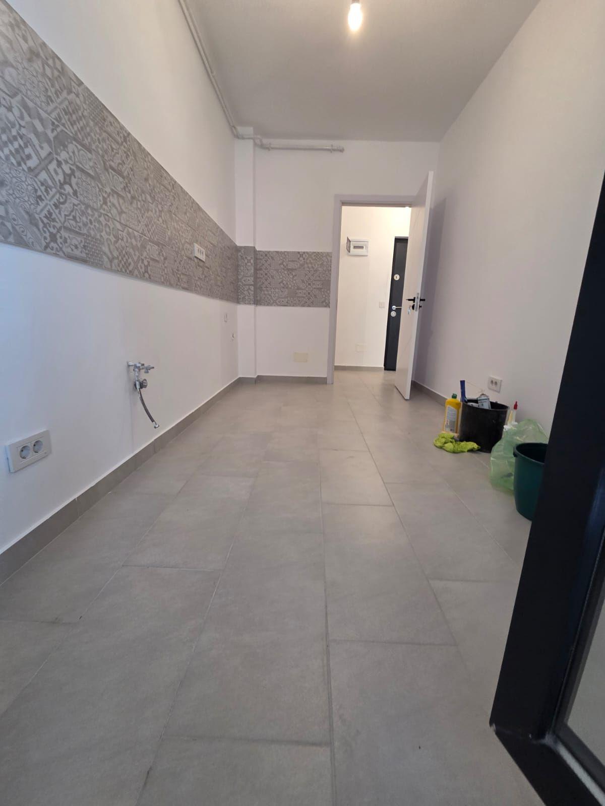 Garsoniera cartier Militari Residence - mutare imediata!! - 7