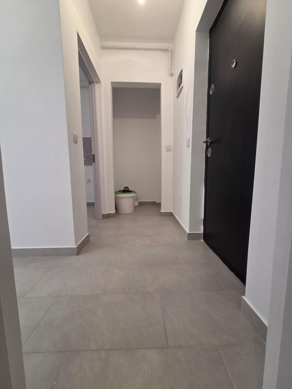 Garsoniera cartier Militari Residence - mutare imediata!! - 5