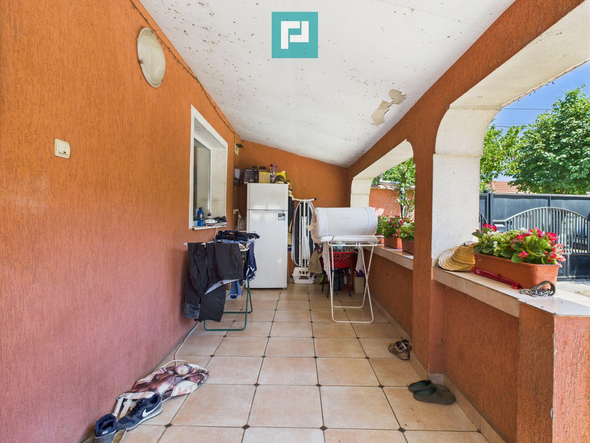 Casă cu 2 camere și teren de 1450 mp în Aradul Nou - 5