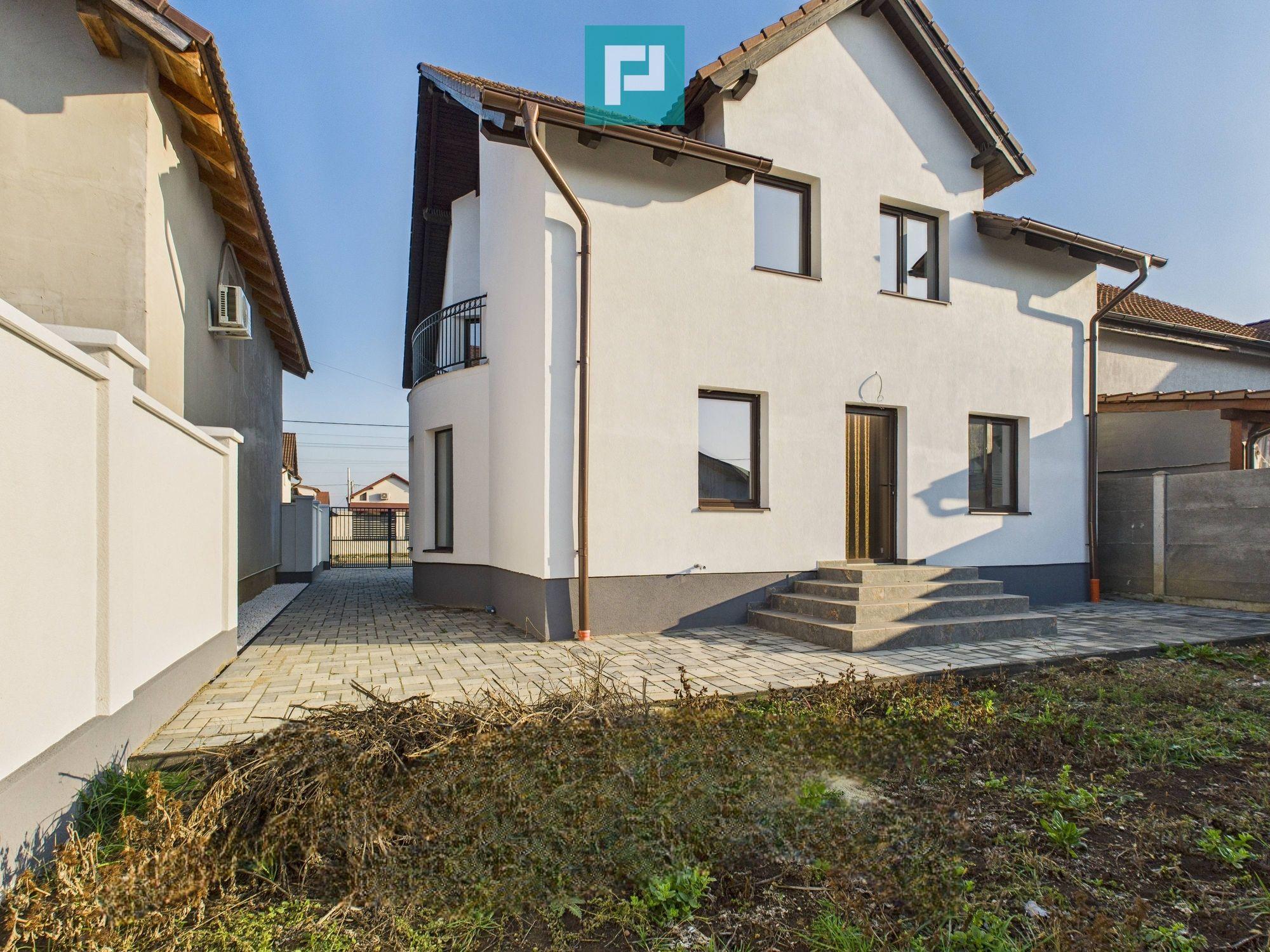 Casa cu 5 camere in Livada - 8