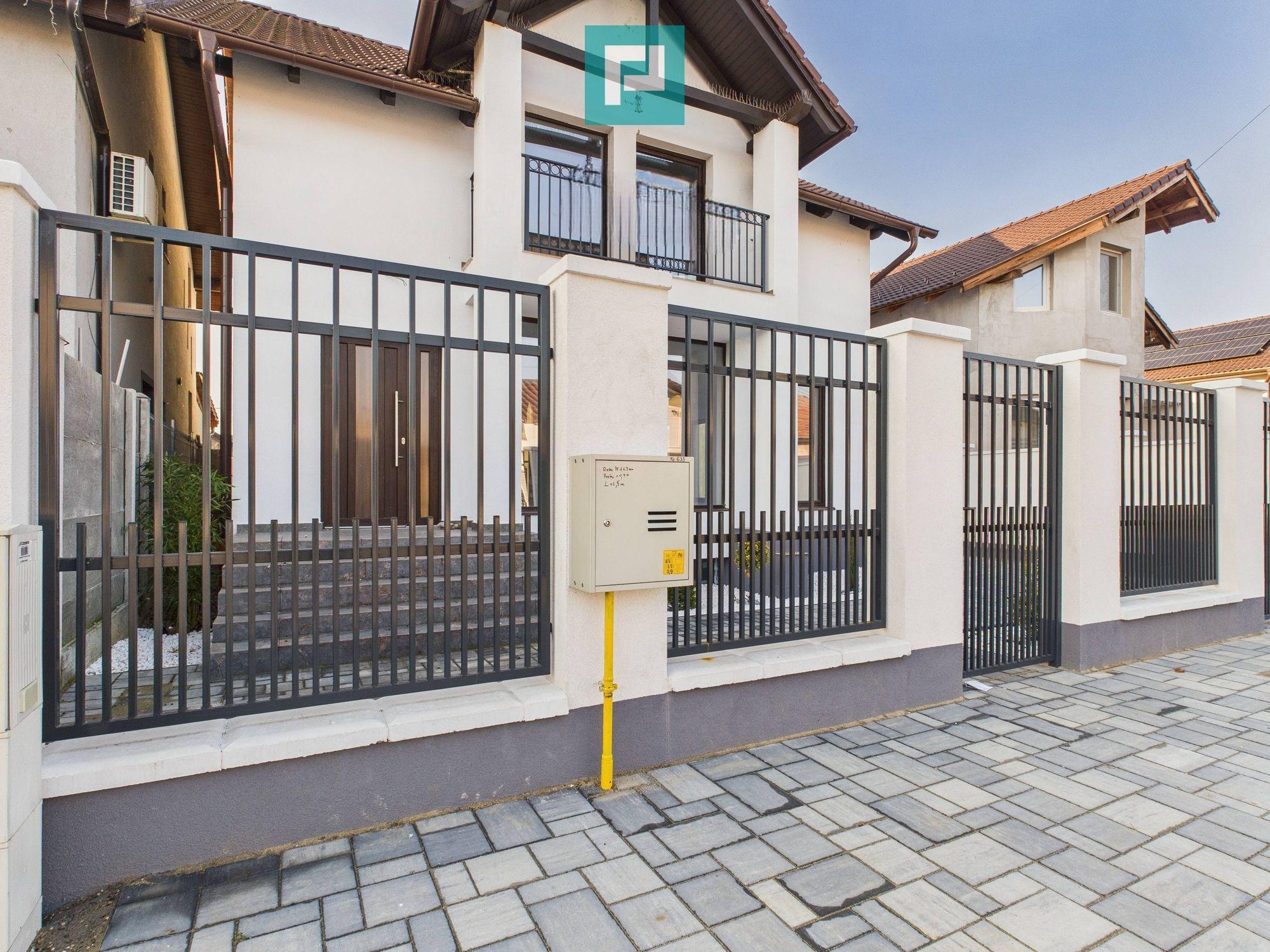 Casa cu 5 camere in Livada - 5