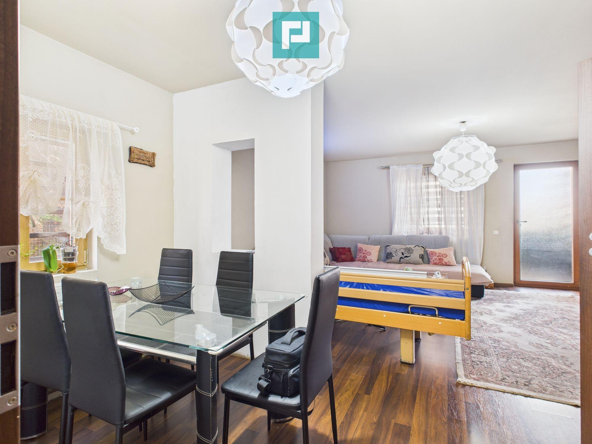 Două locuințe individuale pe 512 mp – in GIROC - 3