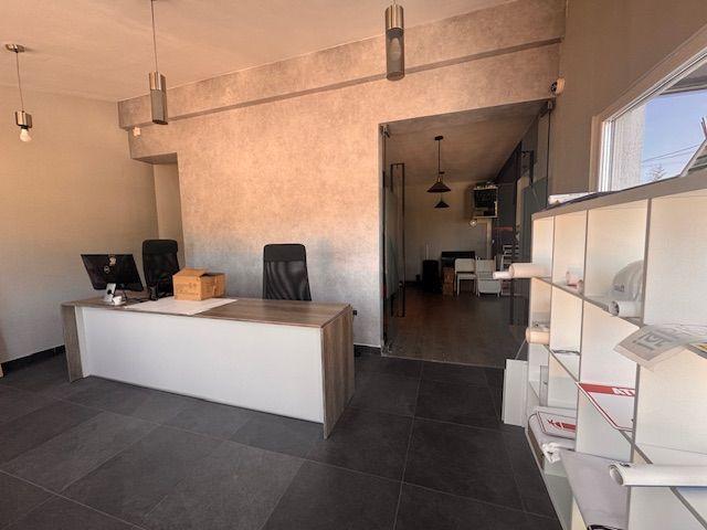 Cladire birouri , Drumul Cetatii , Bistrita , 300 mp ! - 3