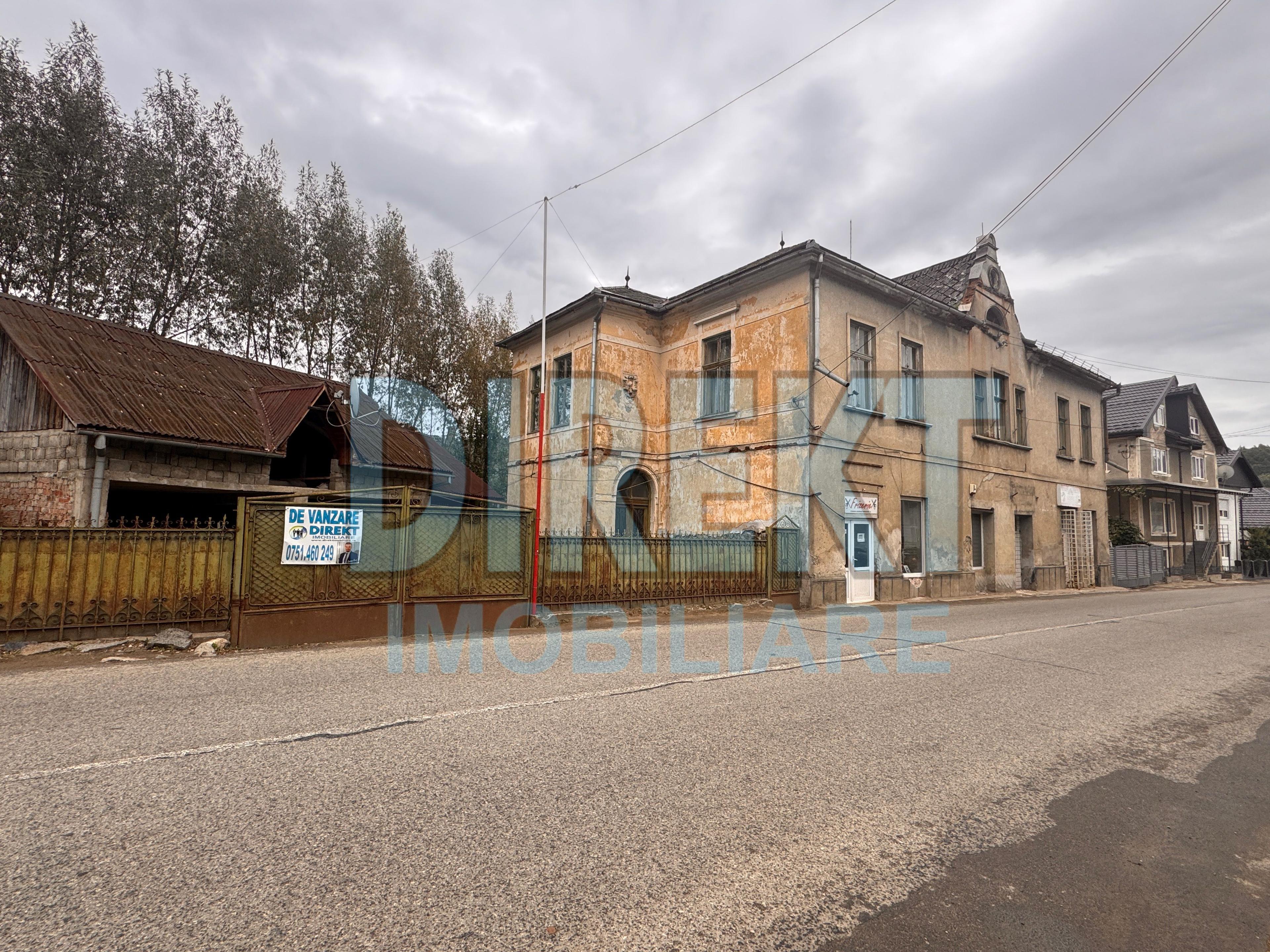Spatiu comercial + Apartament de locuit - 12