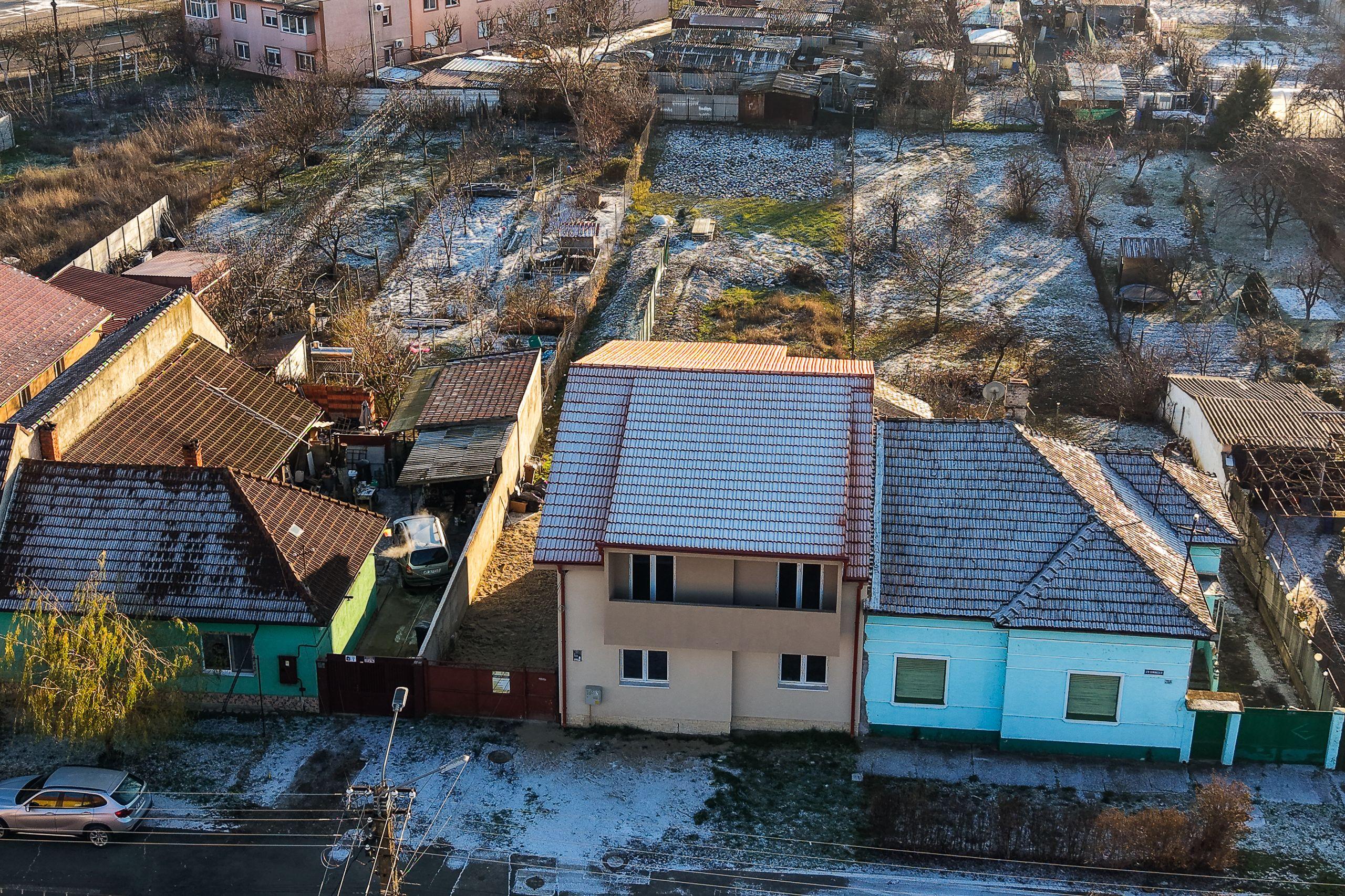 Casă nouă cu etaj semifinalizată, zonă liniștită în Aradul Nou - 3