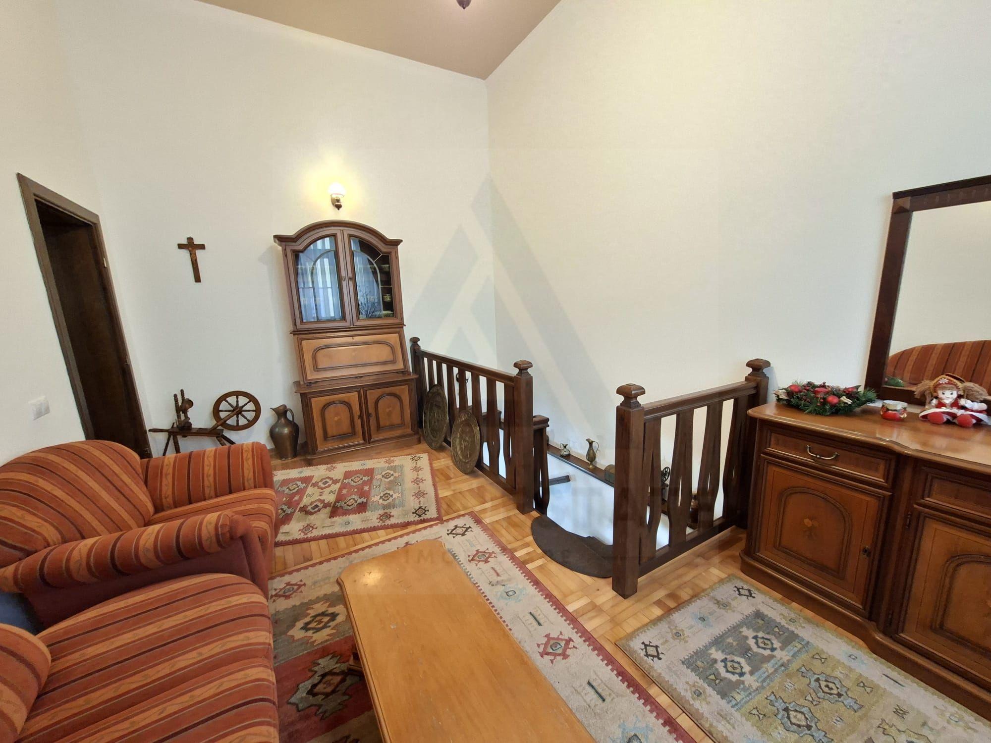 Apartament ultracentral 68 mp utili renovat premium Strada Arhivelor - 1