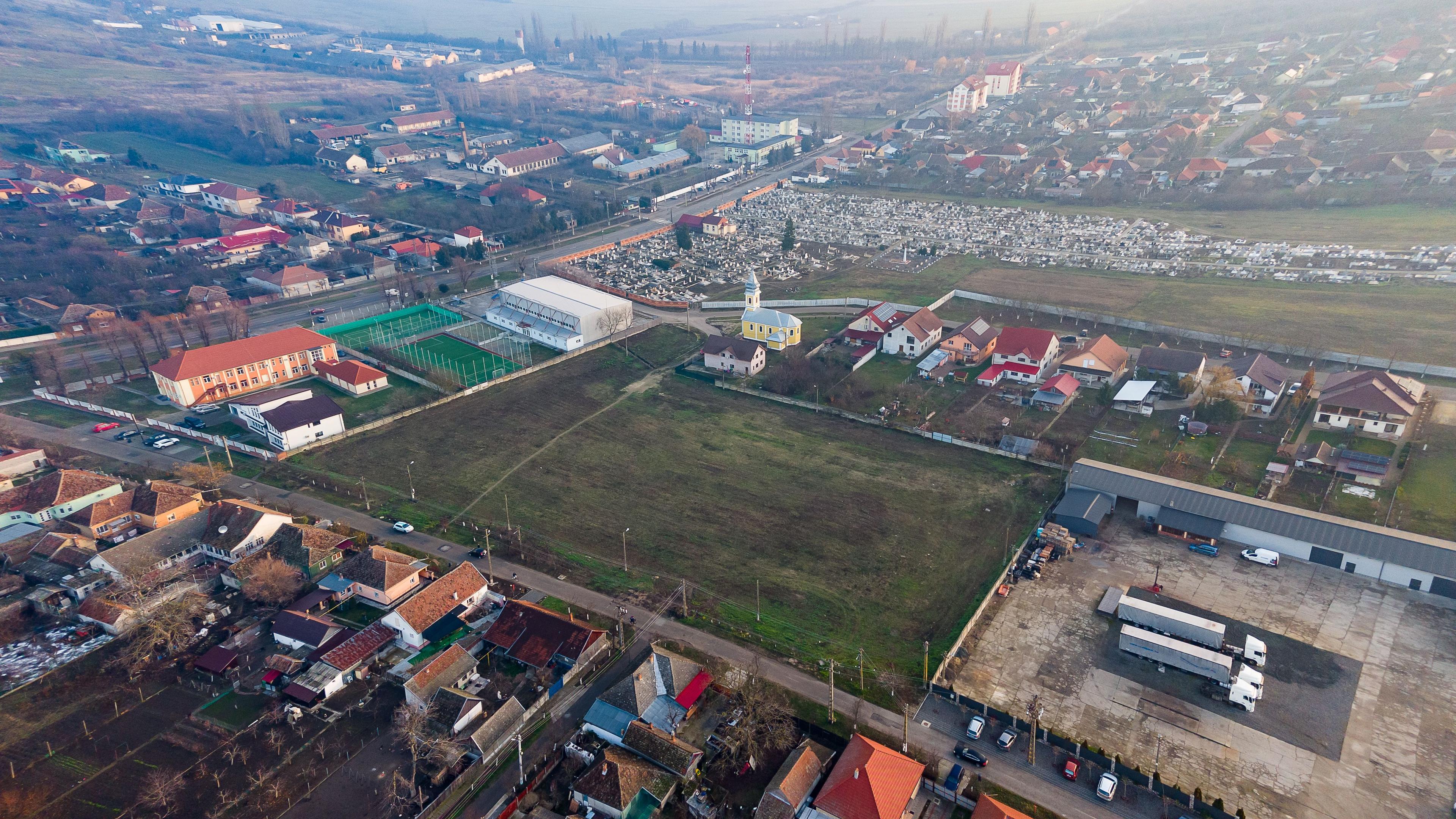 Teren intravilan Premium în Chișineu Criș - 11