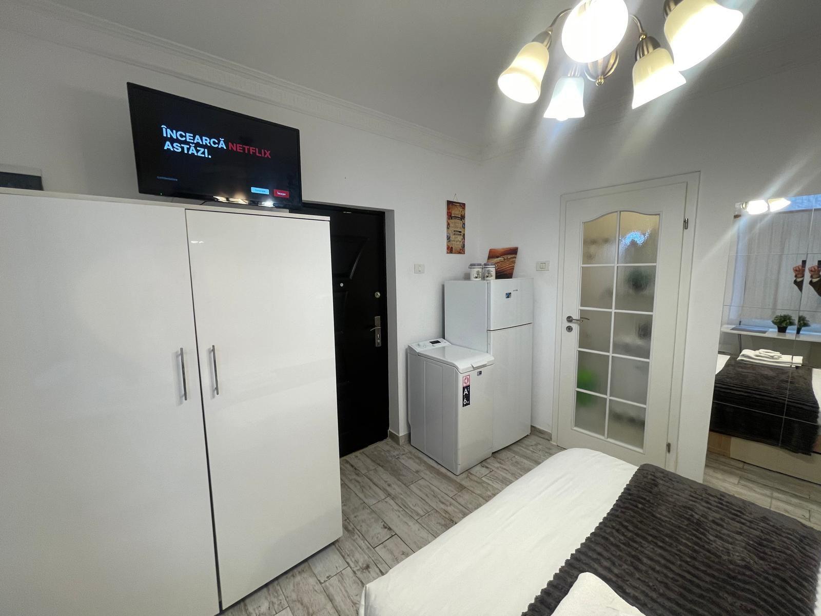 Garsonieră Ultra-Lux | Piața Unirii | 25 mp | Parter - 1