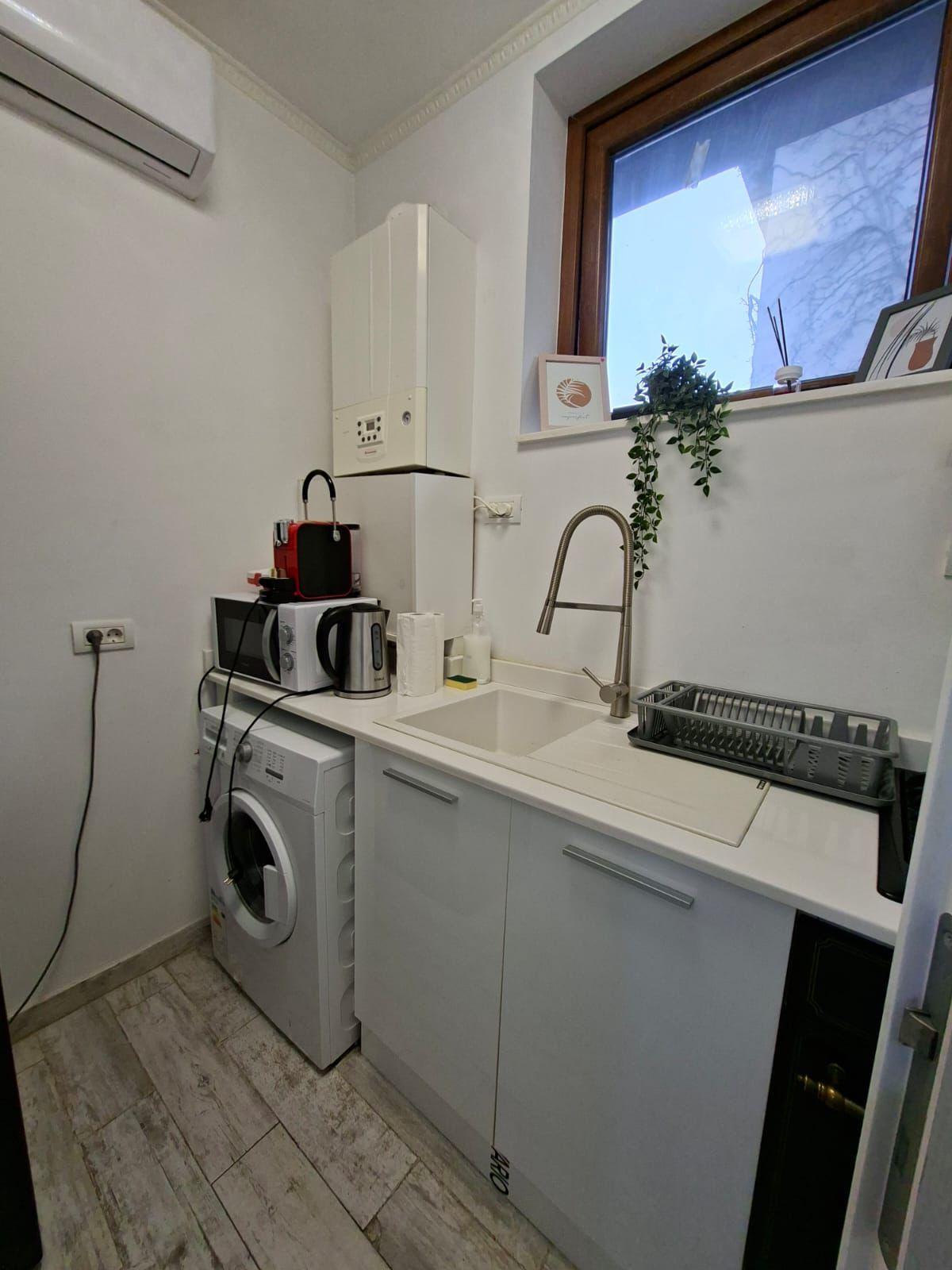 Apartament premium 2 camere | balcon amenajat | zonă centrală - 4