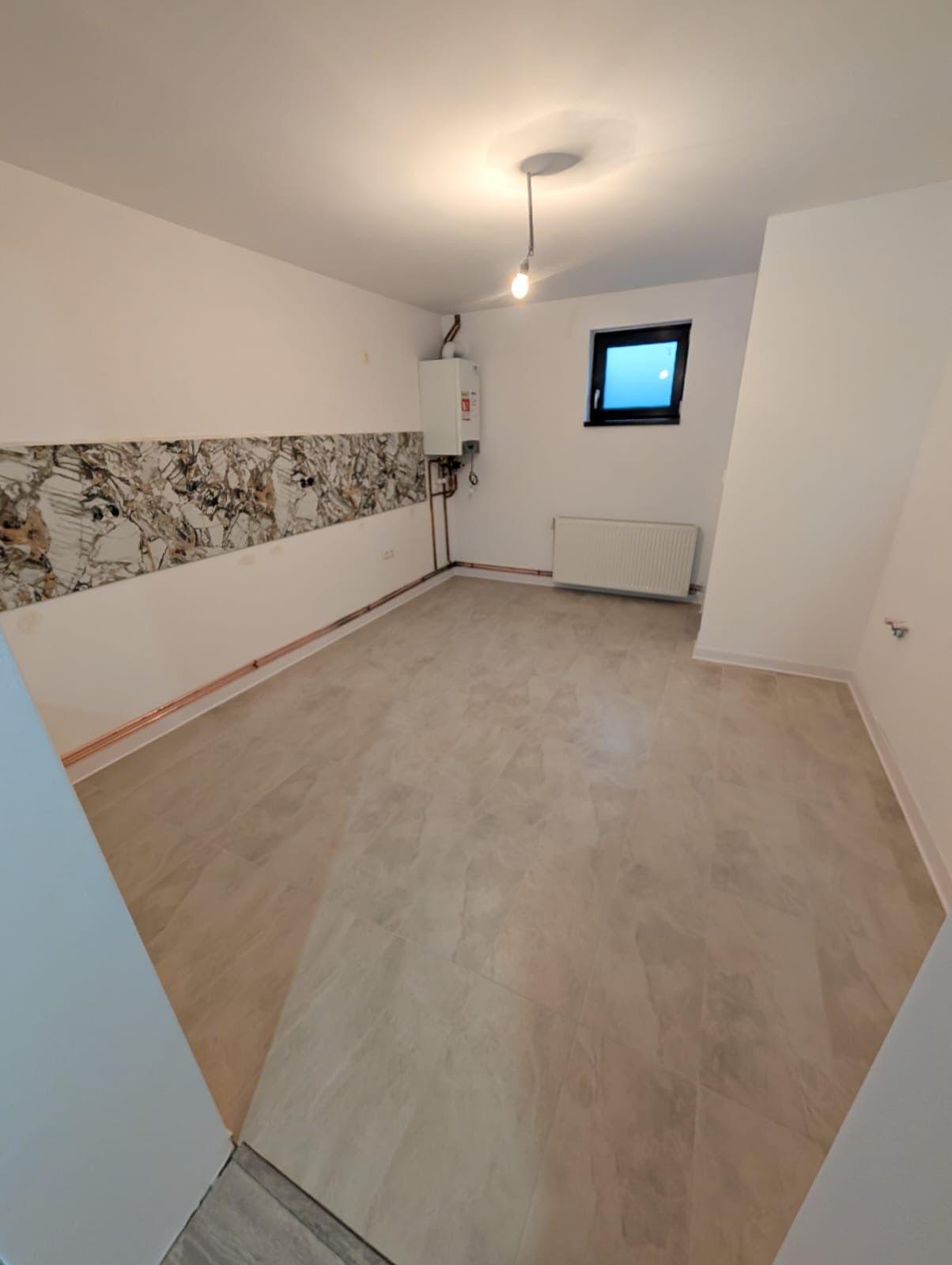 Spațiu comercial de închiriat, zona Decebal - 2