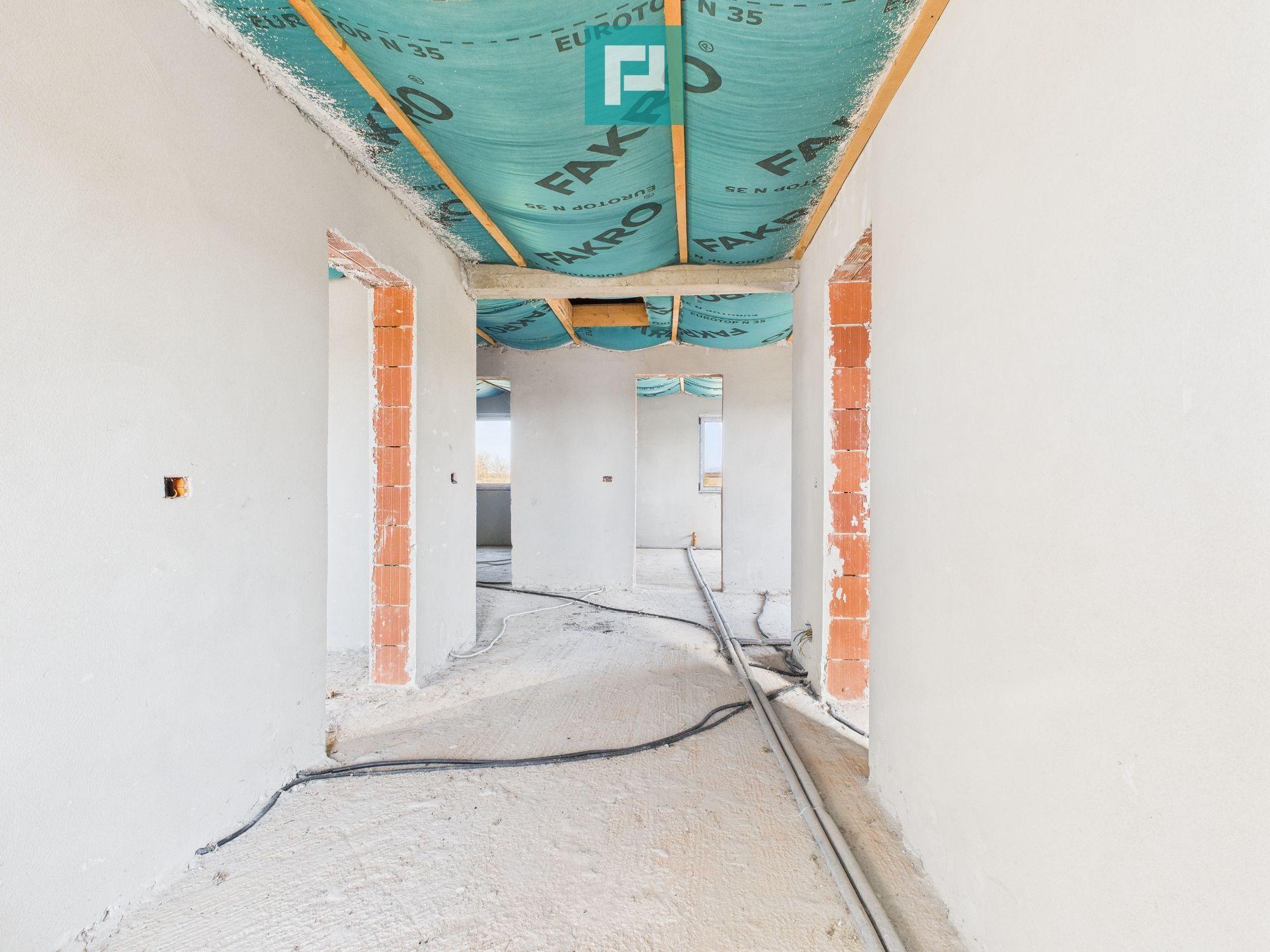 Casă 6 camere cu teren 1800 mp, Nădab - 23