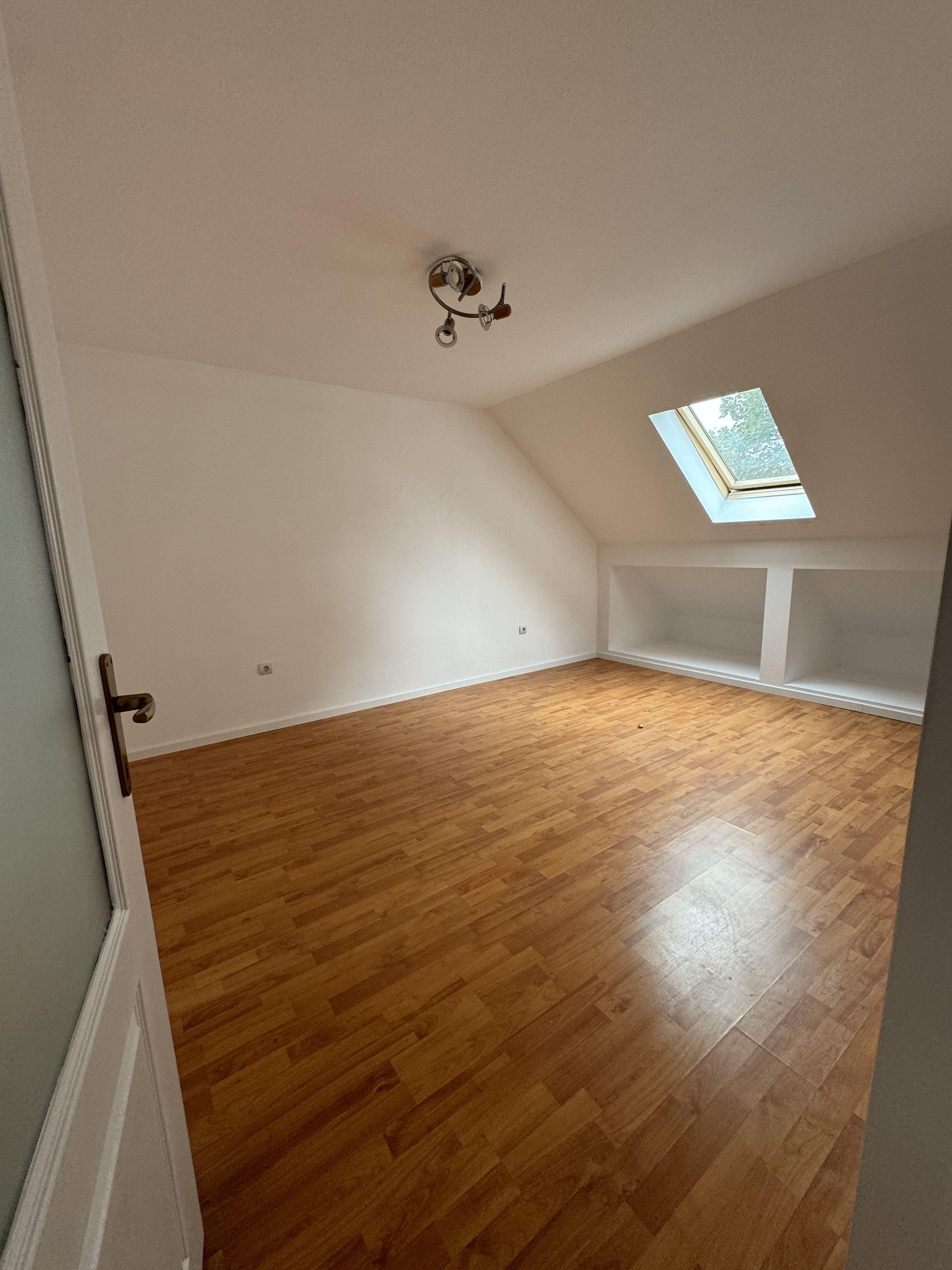 Apartament spatios zona Stefan cel Mare - 3