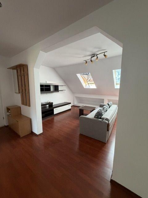 Apartament spatios zona Stefan cel Mare - 1