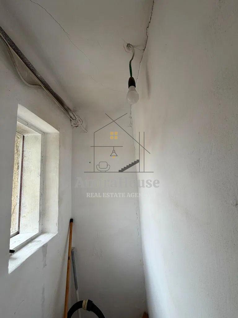 Apartament 1 camera, 32 mp, parcare in curtea interiara, str Bucuresti - 11
