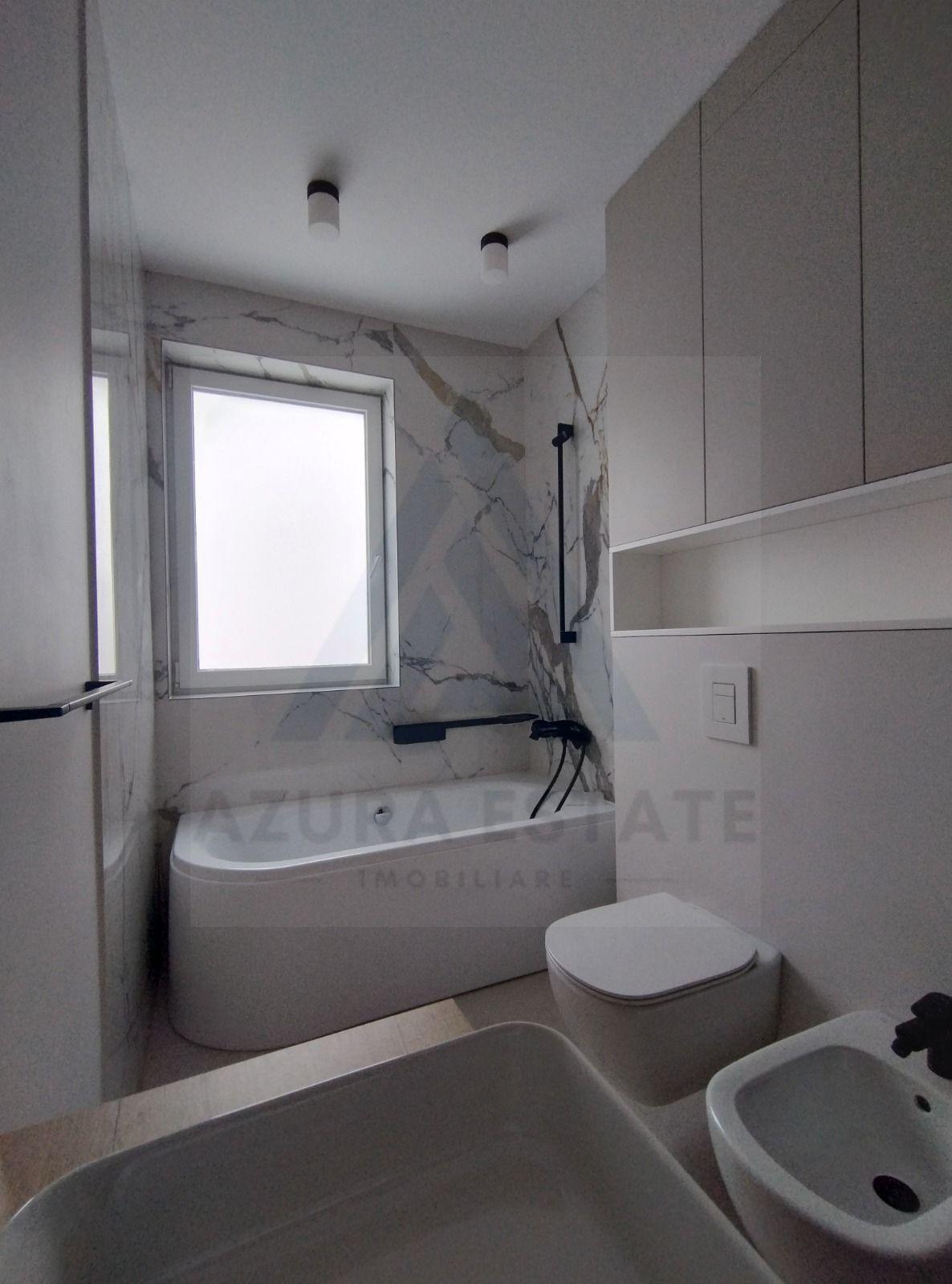 Apartament lux 85 mp utili 3 camere 2 bai si parcare subterana Central - 9