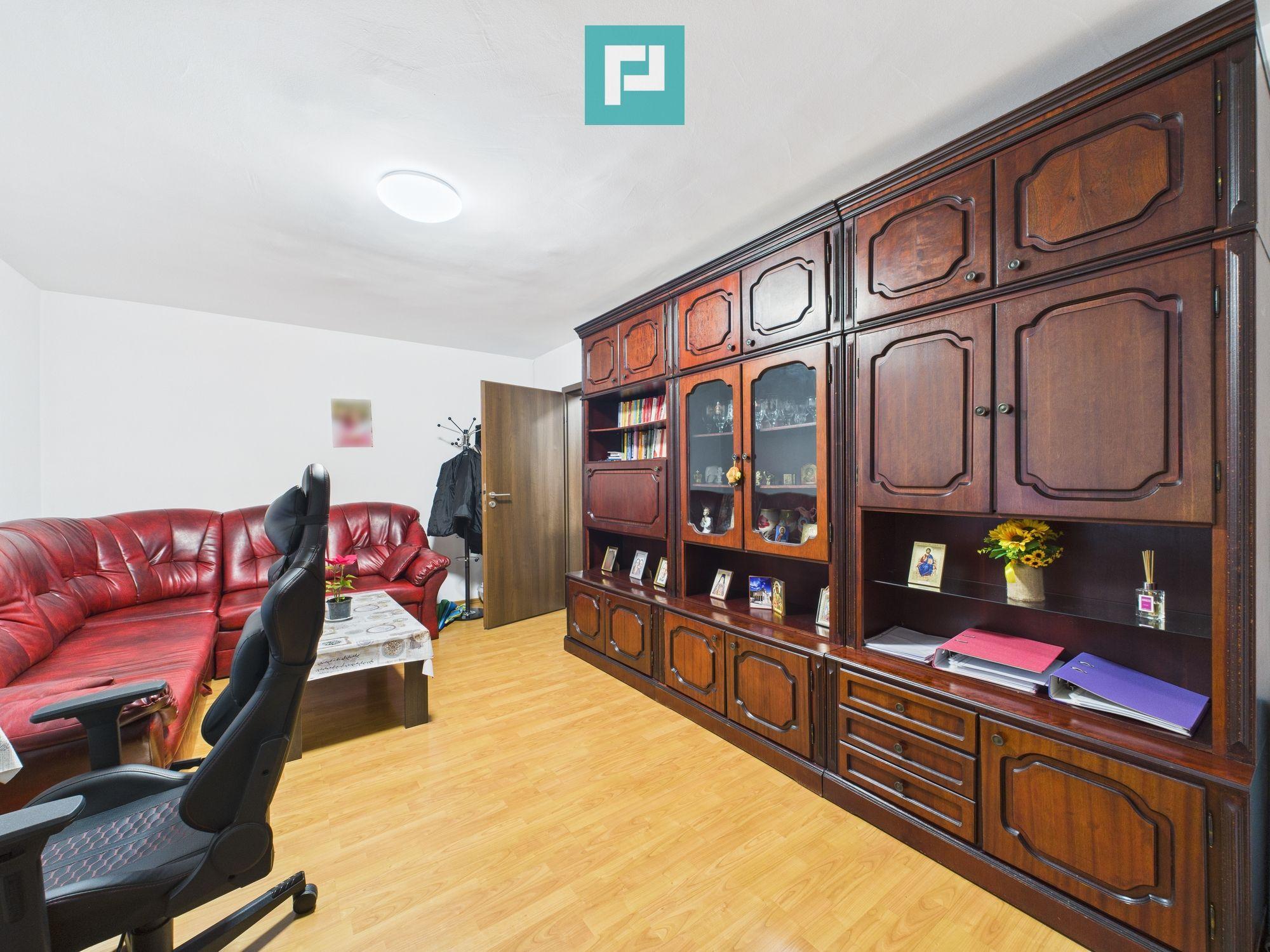 Apartament cu 3 camere în zona Girocului - 1