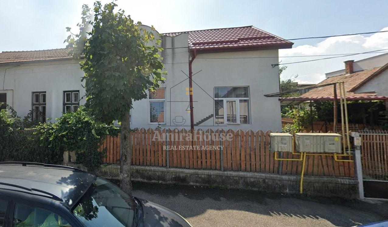 Casa alipita de inchiriat Gruia pt sediu firma, birou, locuinta - 1