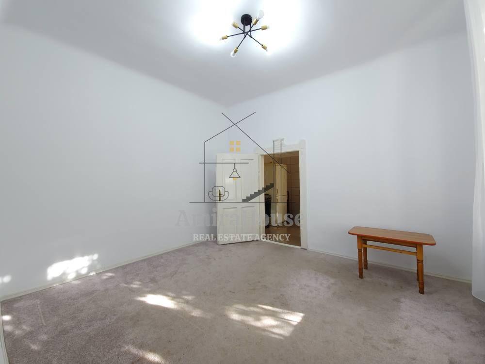 Casa alipita de inchiriat Gruia pt sediu firma, birou, locuinta - 5