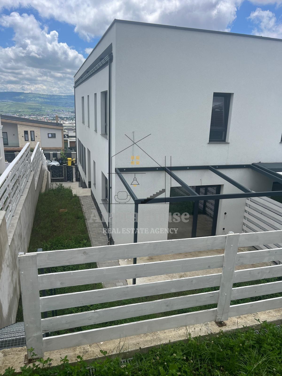 Duplex de vanzare 119 mp, garaj, parcare, teren 300 mp, Iris - 8