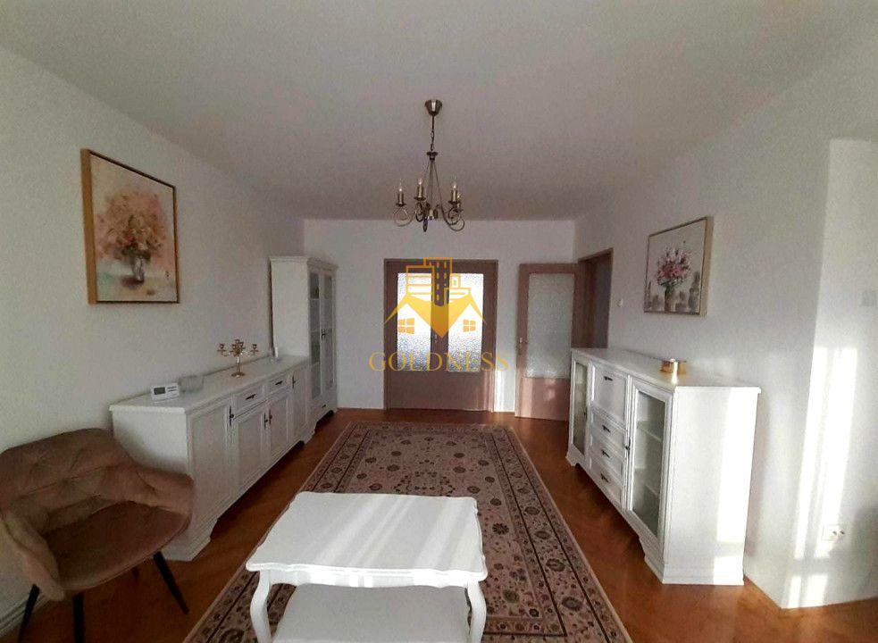 3 camere decomandate, Piata Cipariu, Andrei Muresanu, Zona Muscel - 3